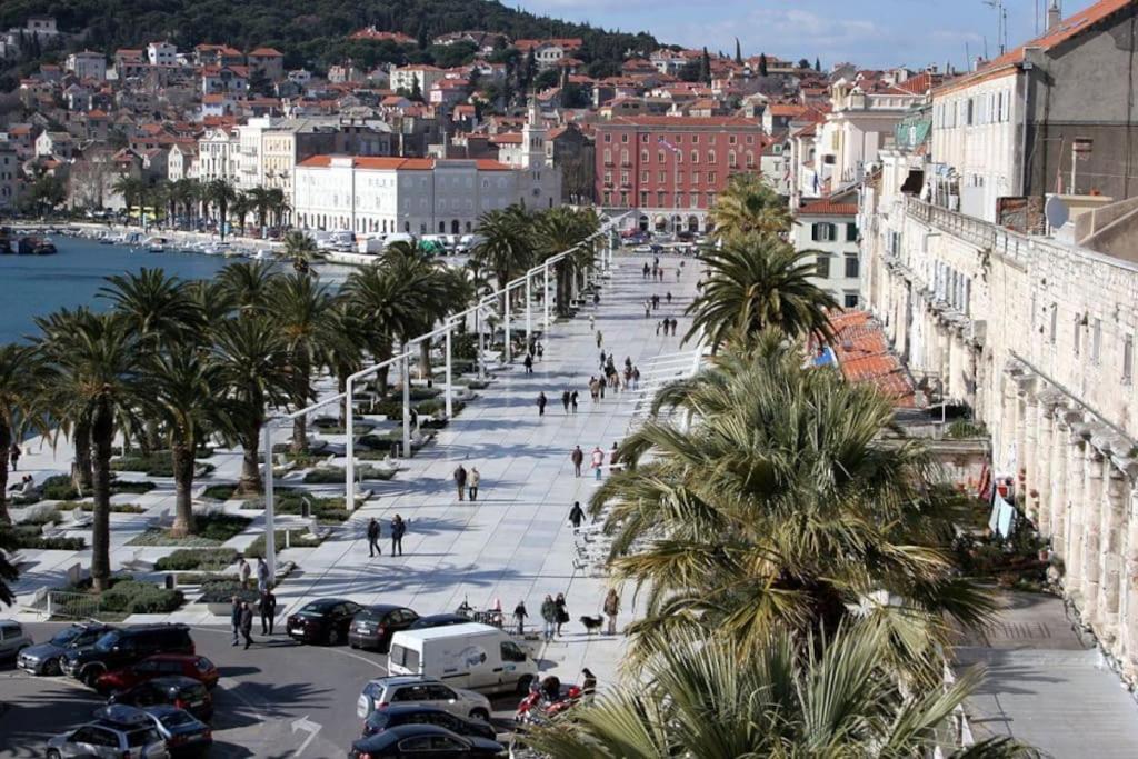 DELUX Apartment Holiday in Split view 3