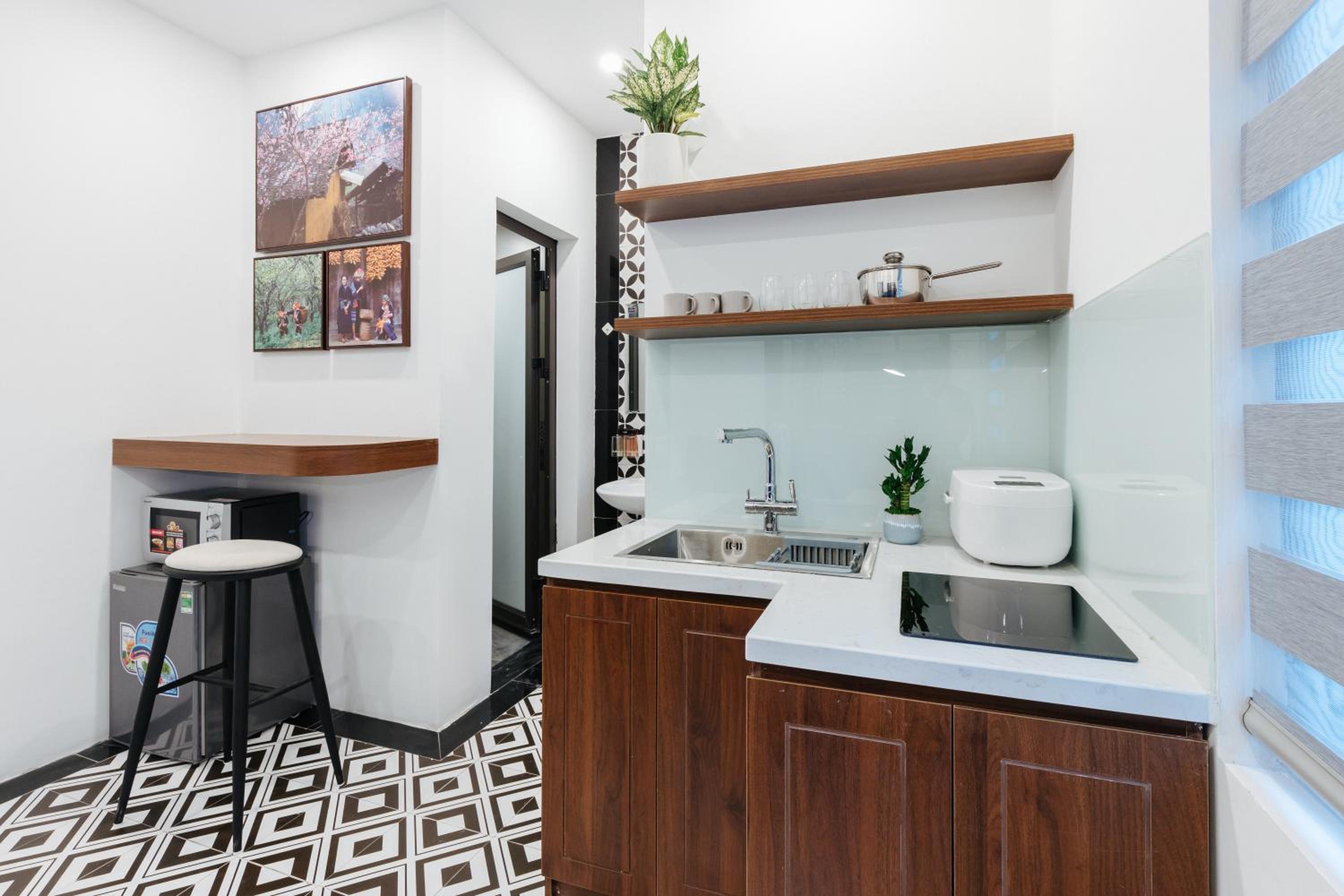 2BR, Big Balcony Historic View, Super Location