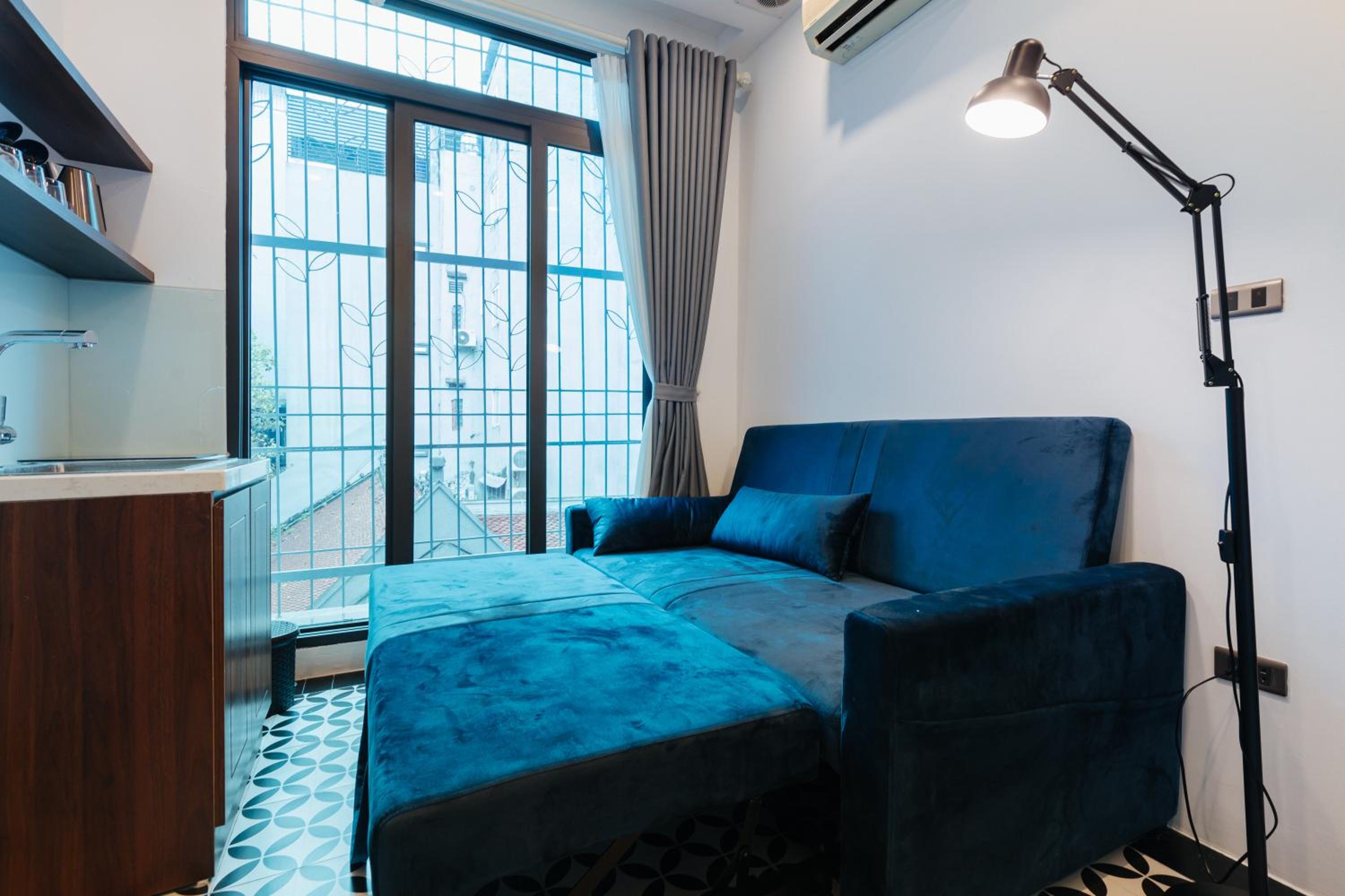 2BR, Big Balcony Historic View, Super Location