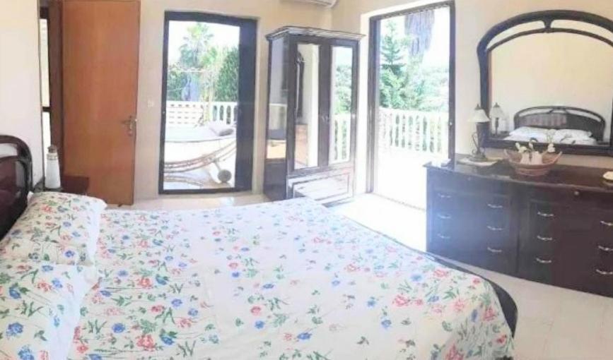 Peloponnese Guesthouse 12pax view 5