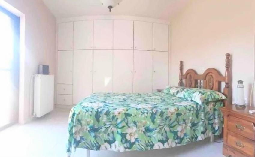 Peloponnese Guesthouse 12pax view 4