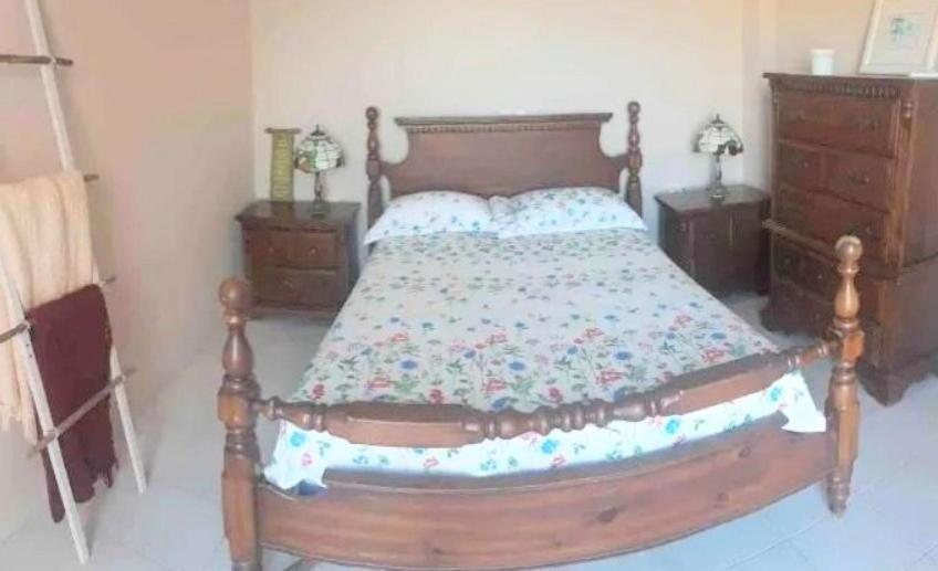 Peloponnese Guesthouse 12pax view 3