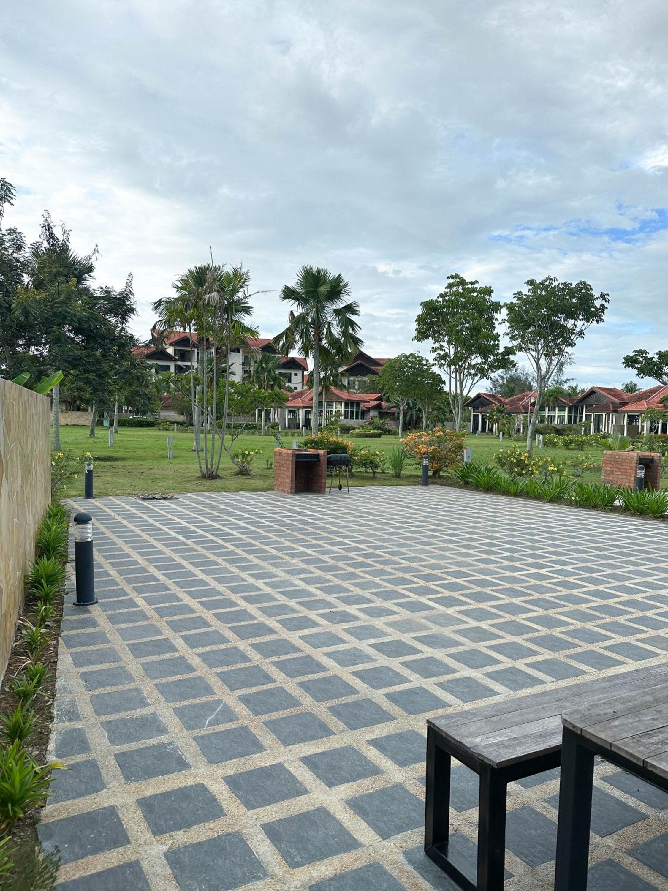 Bonheur at Karambunai