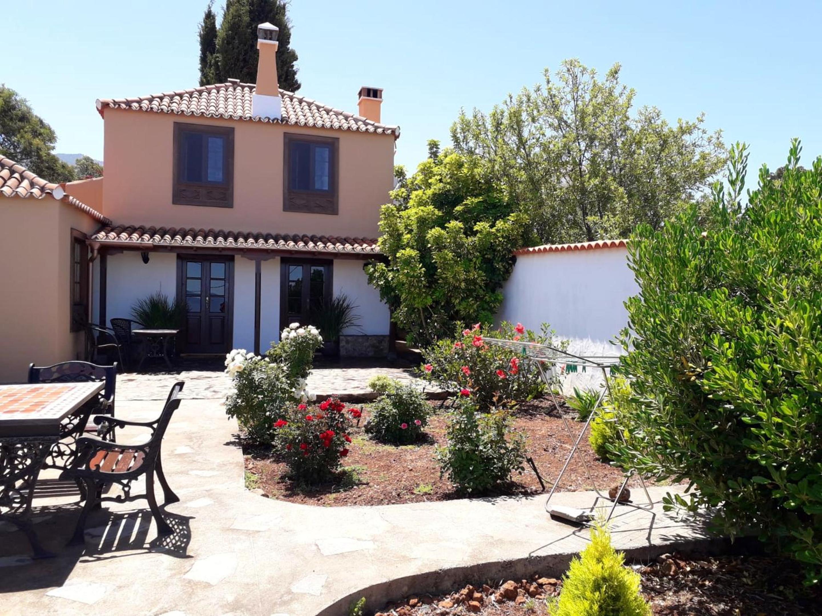 Charming villa with sea view in Puntagorda