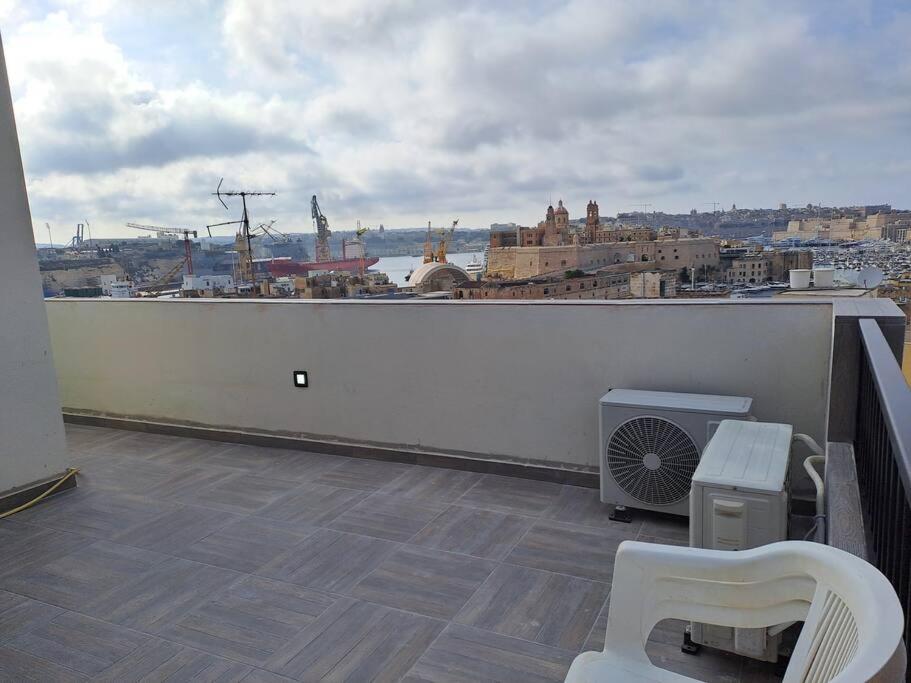 No18 Cospicua view 3