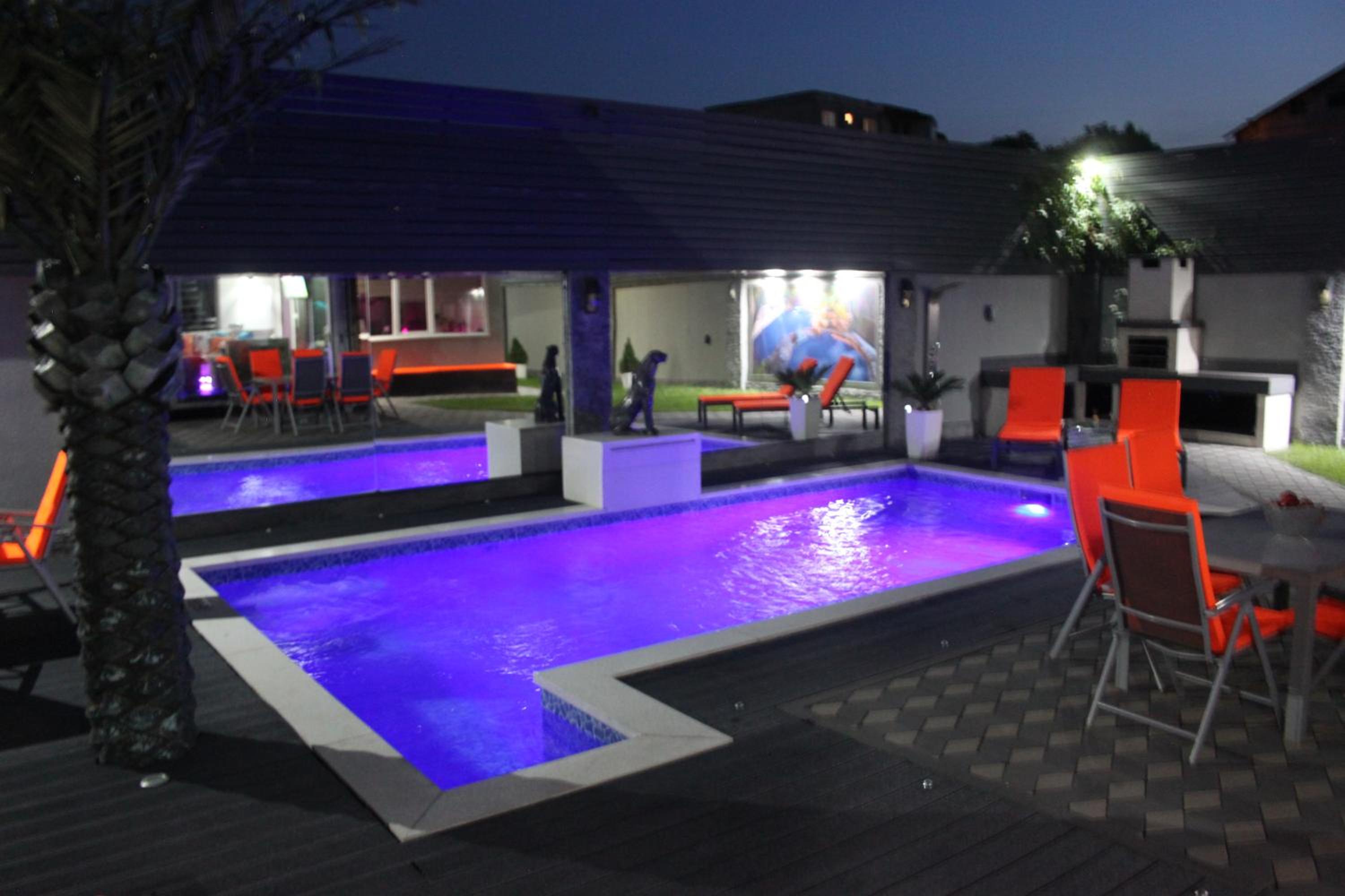 Villa RICH