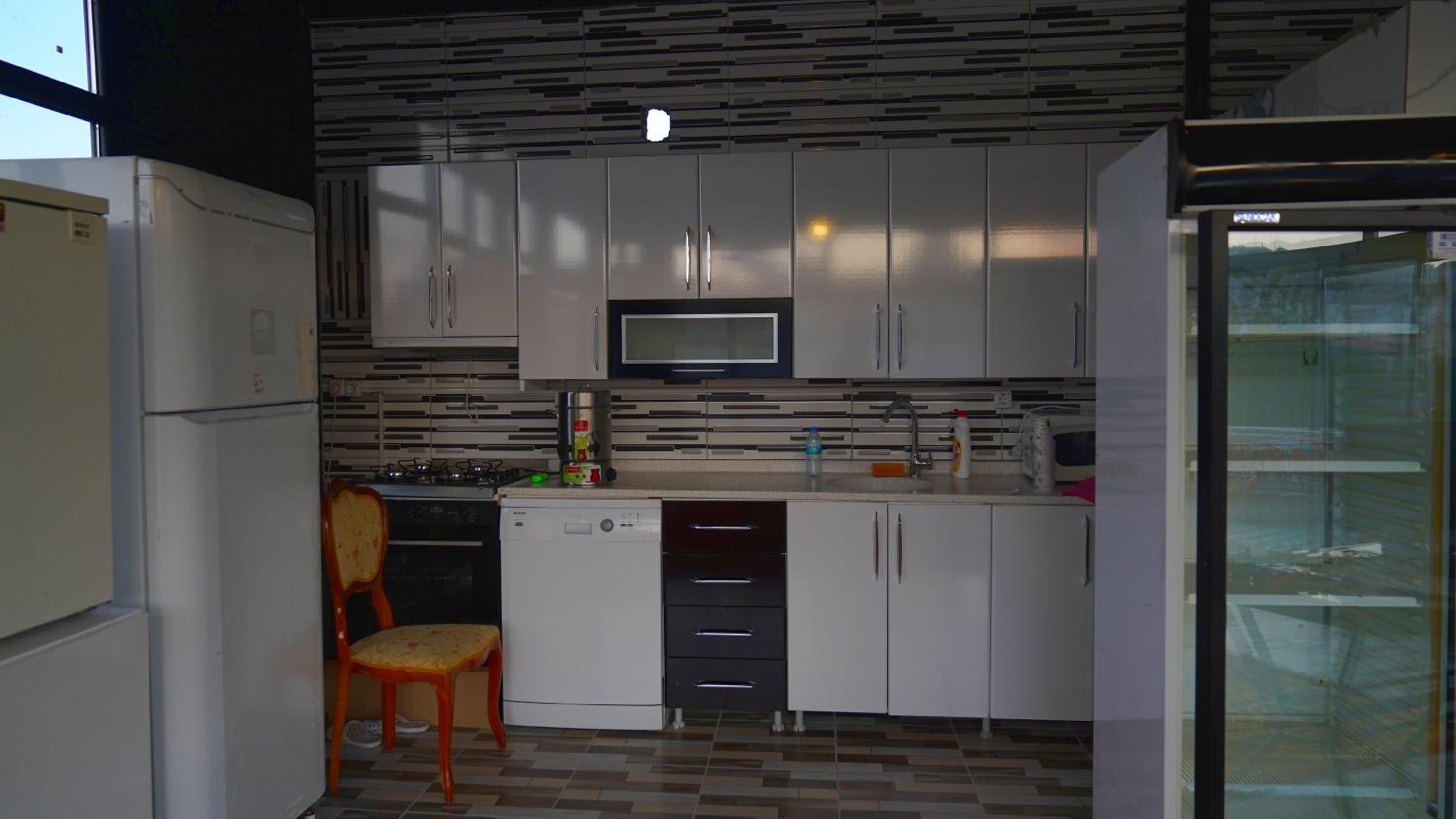 Alpha Stone House - Image 117