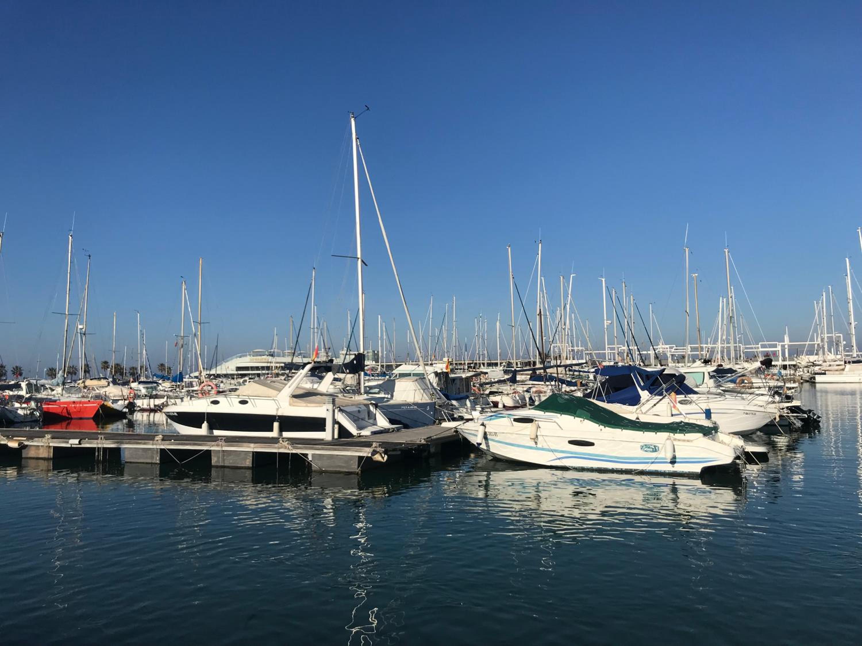 Escápate al Sol Apartamento con Piscina y Playa Cercana