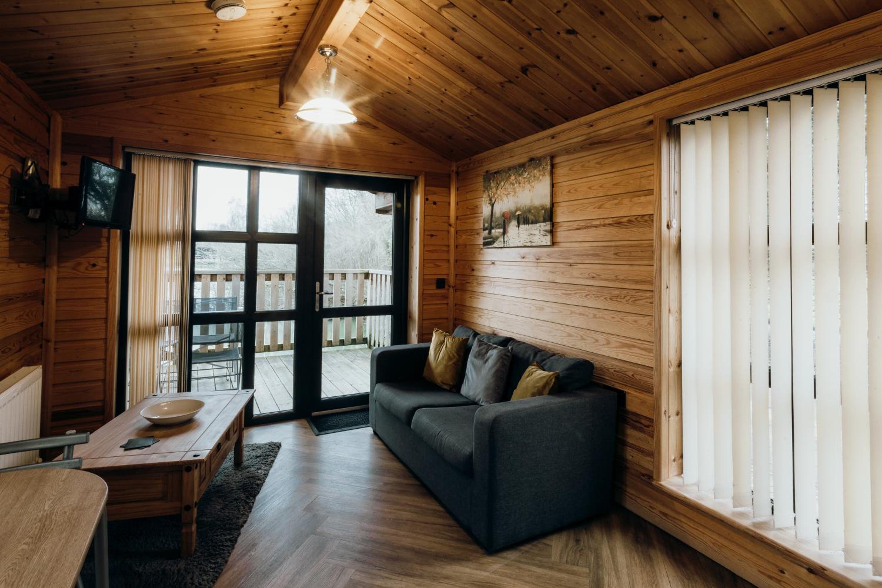 Kings Lynn Vacations - Woodlakes Park By Liv Retreats - Property Image 68