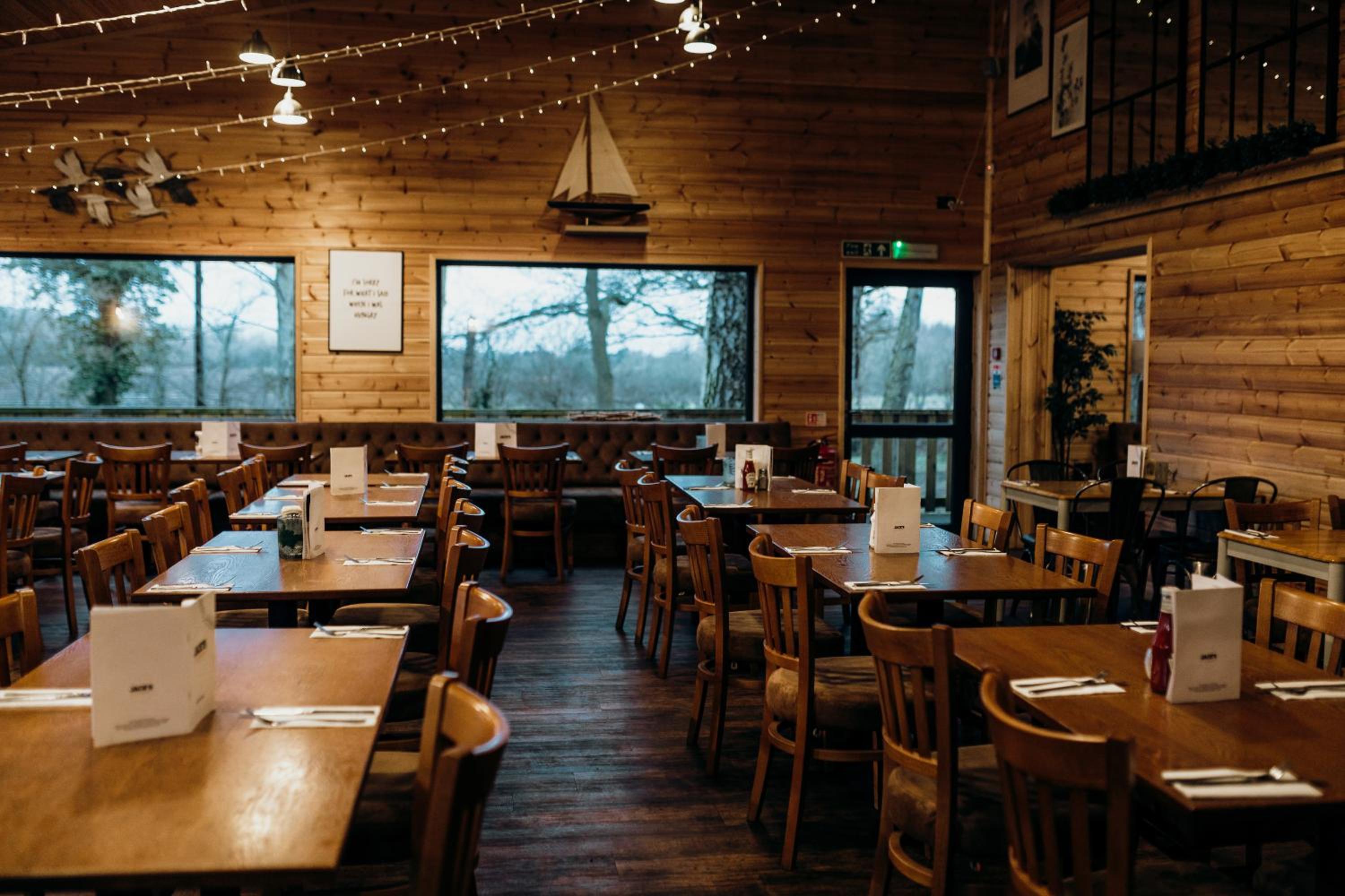 Kings Lynn Vacations - Woodlakes Park By Liv Retreats - Property Image 60