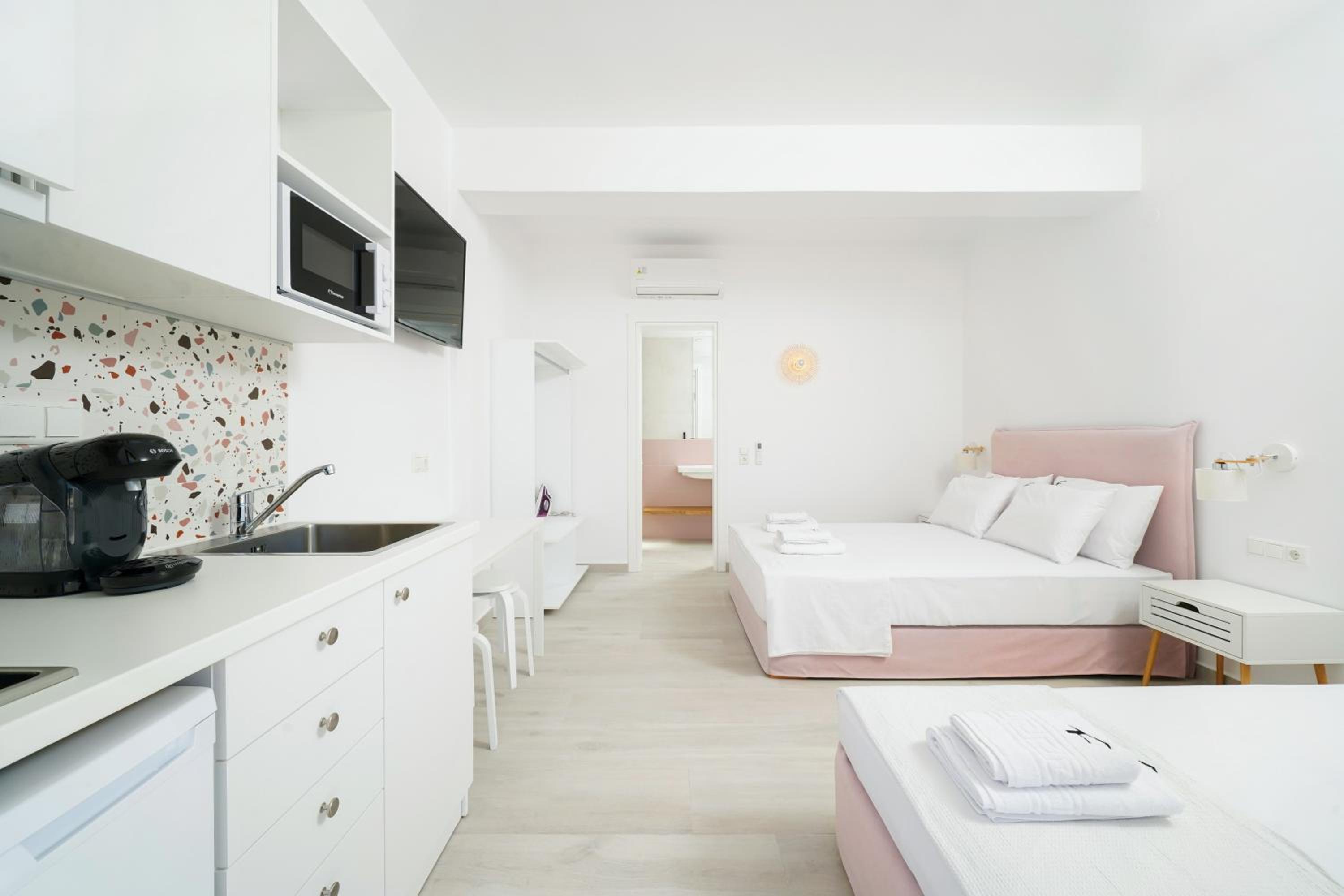 Filoxenia Luxury Apartments