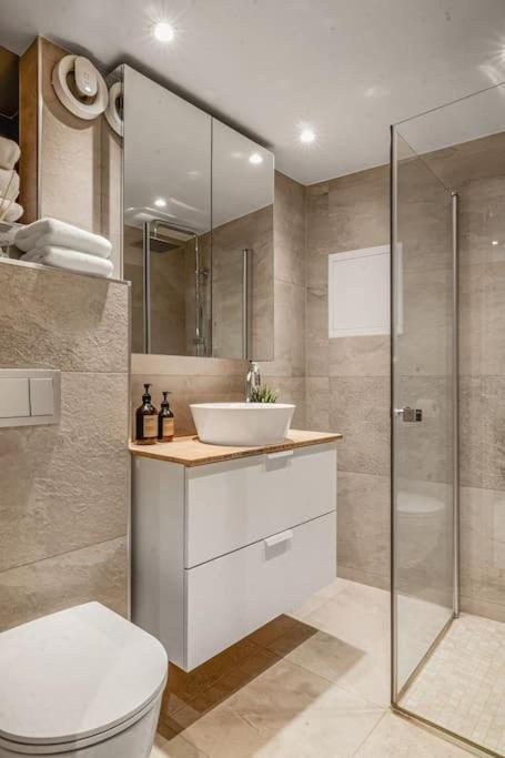 Bergen Vacations - Dinbnb Apartments I Luxury Feel 100m from Bryggen - Property Image 9