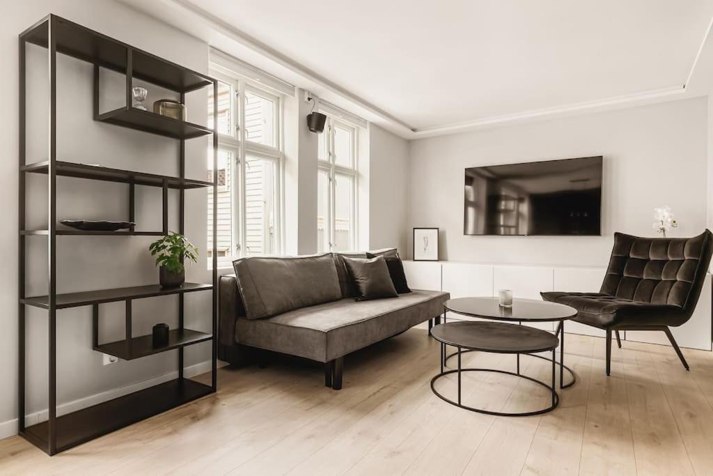 Bergen Vacations - Dinbnb Apartments I Luxury Feel 100m from Bryggen - Property Image 4