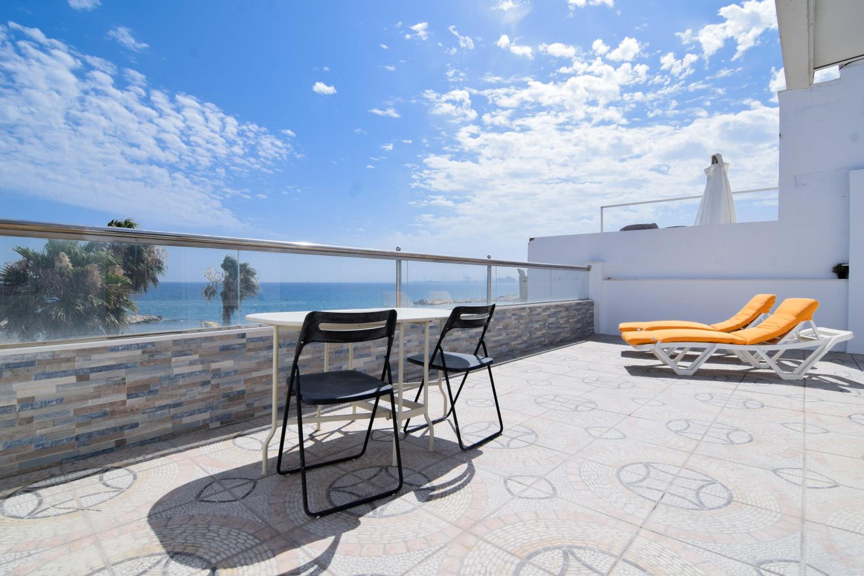 Letmalaga Cremades Seaside