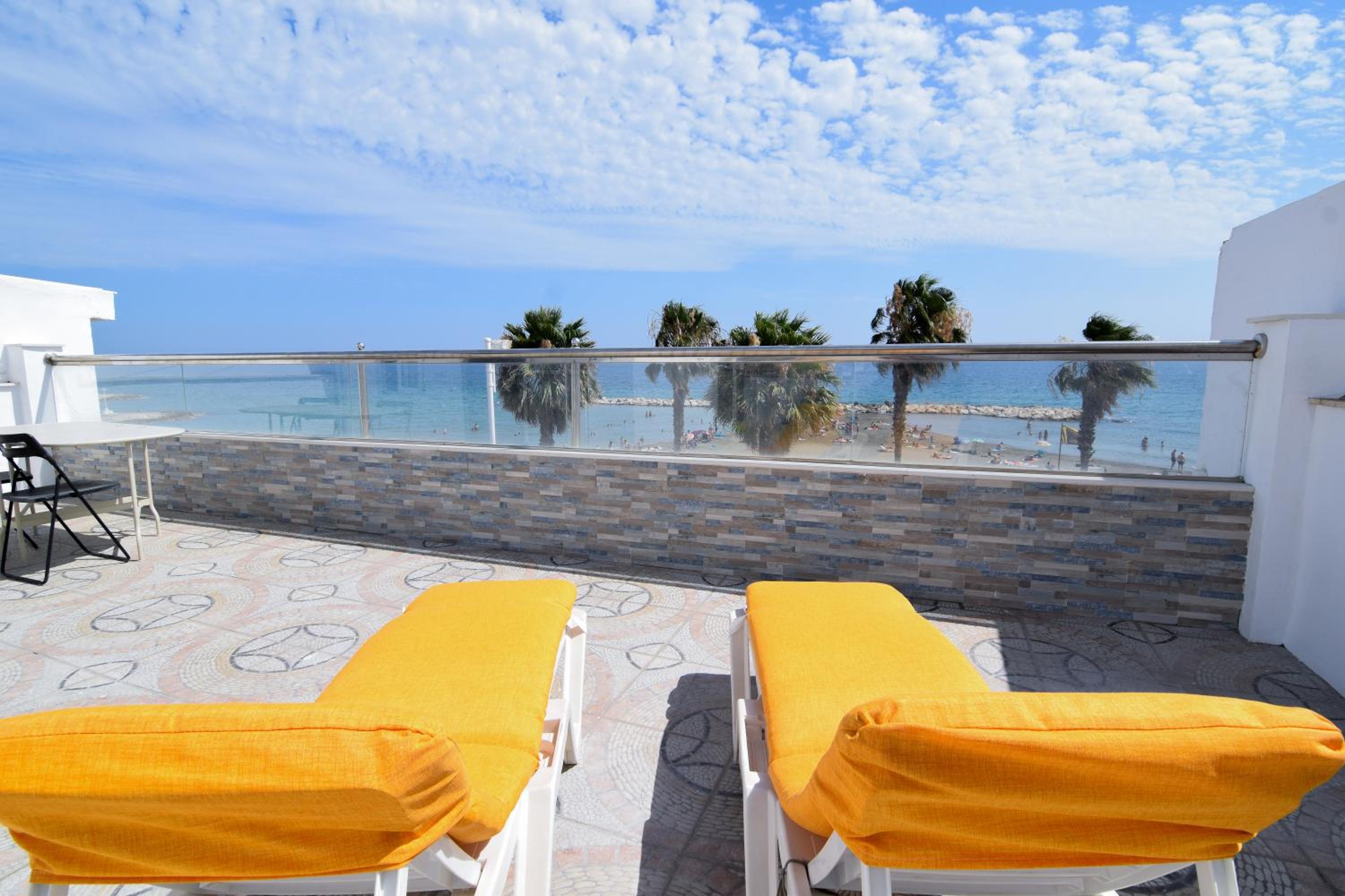 Letmalaga Cremades Seaside