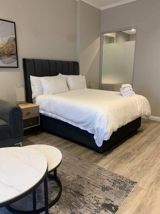 Entire Studio Apartment at The Capital Triology view 3