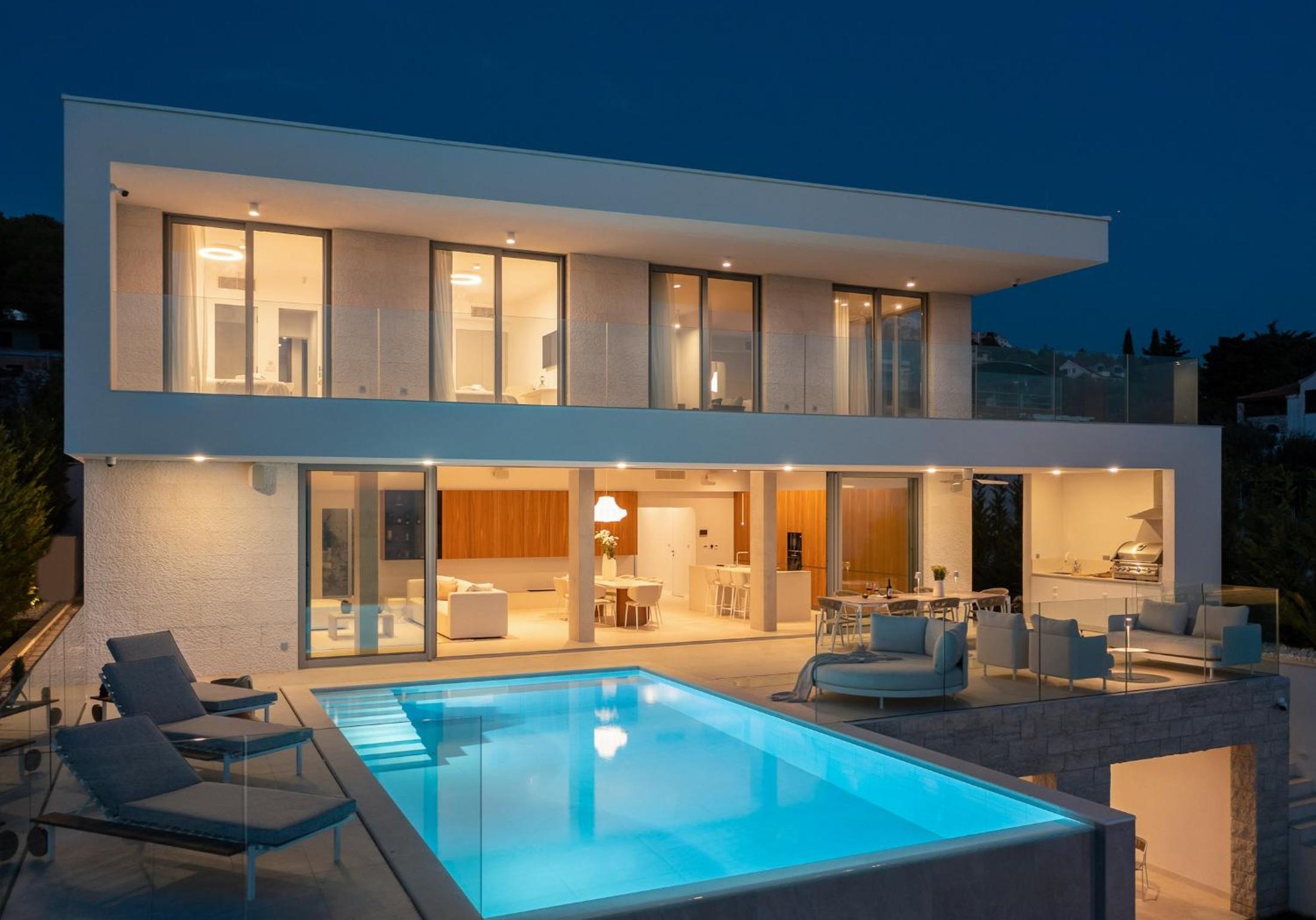 Amazing Seafront Croatian Villa 5 Bedrooms Villa Primosten Pearl view 2