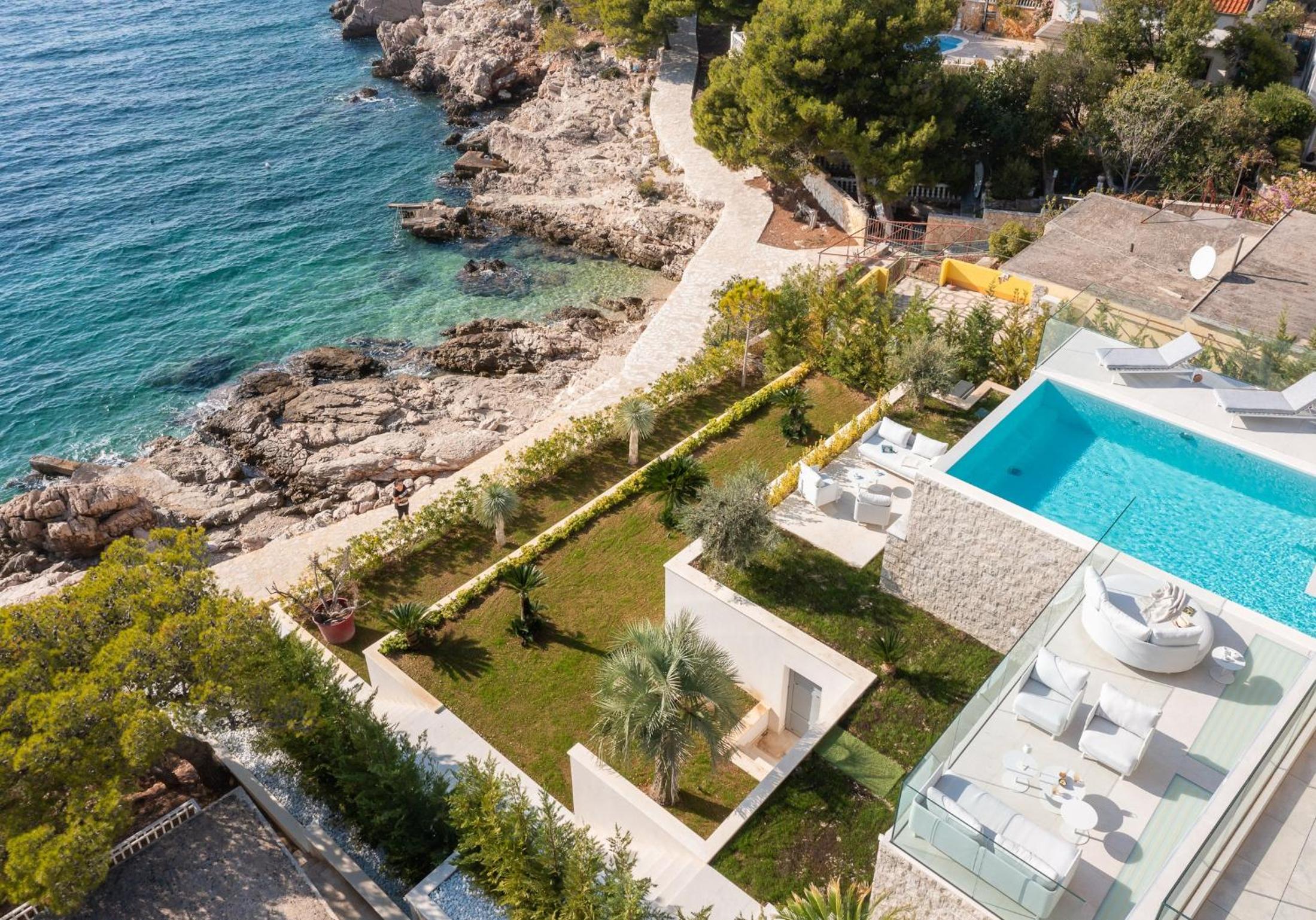 Amazing Seafront Croatian Villa 5 Bedrooms Villa Primosten Pearl view 3