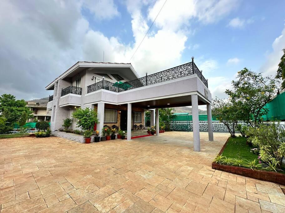 Felix Nx villa by 29 bungalow Lonavala view 3