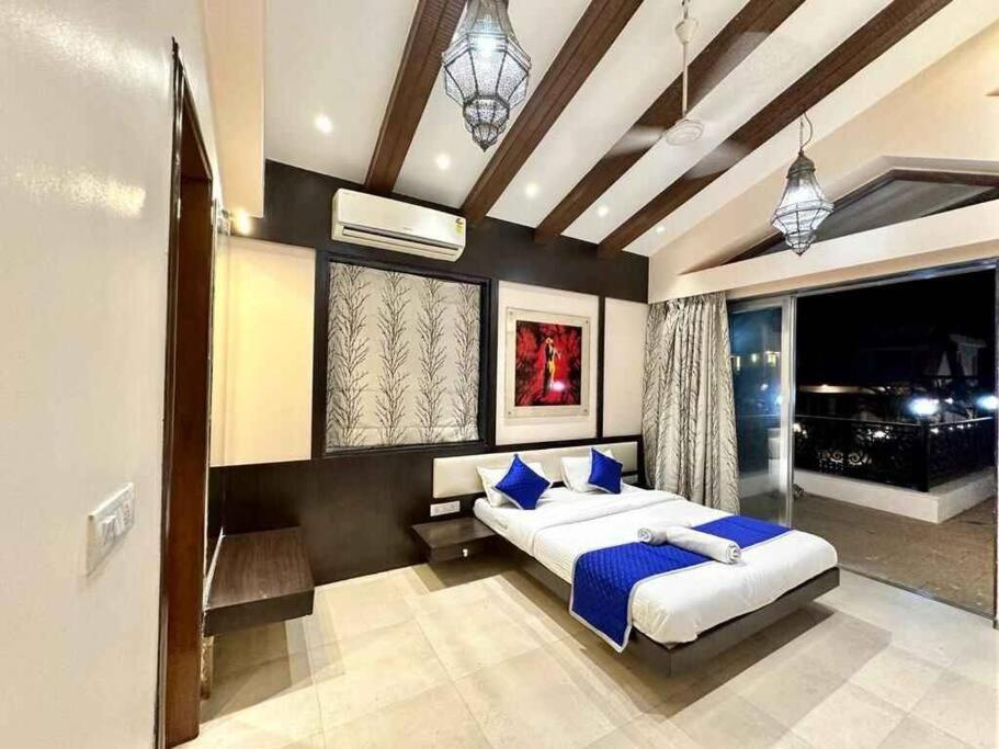 Felix Nx villa by 29 bungalow Lonavala view 4