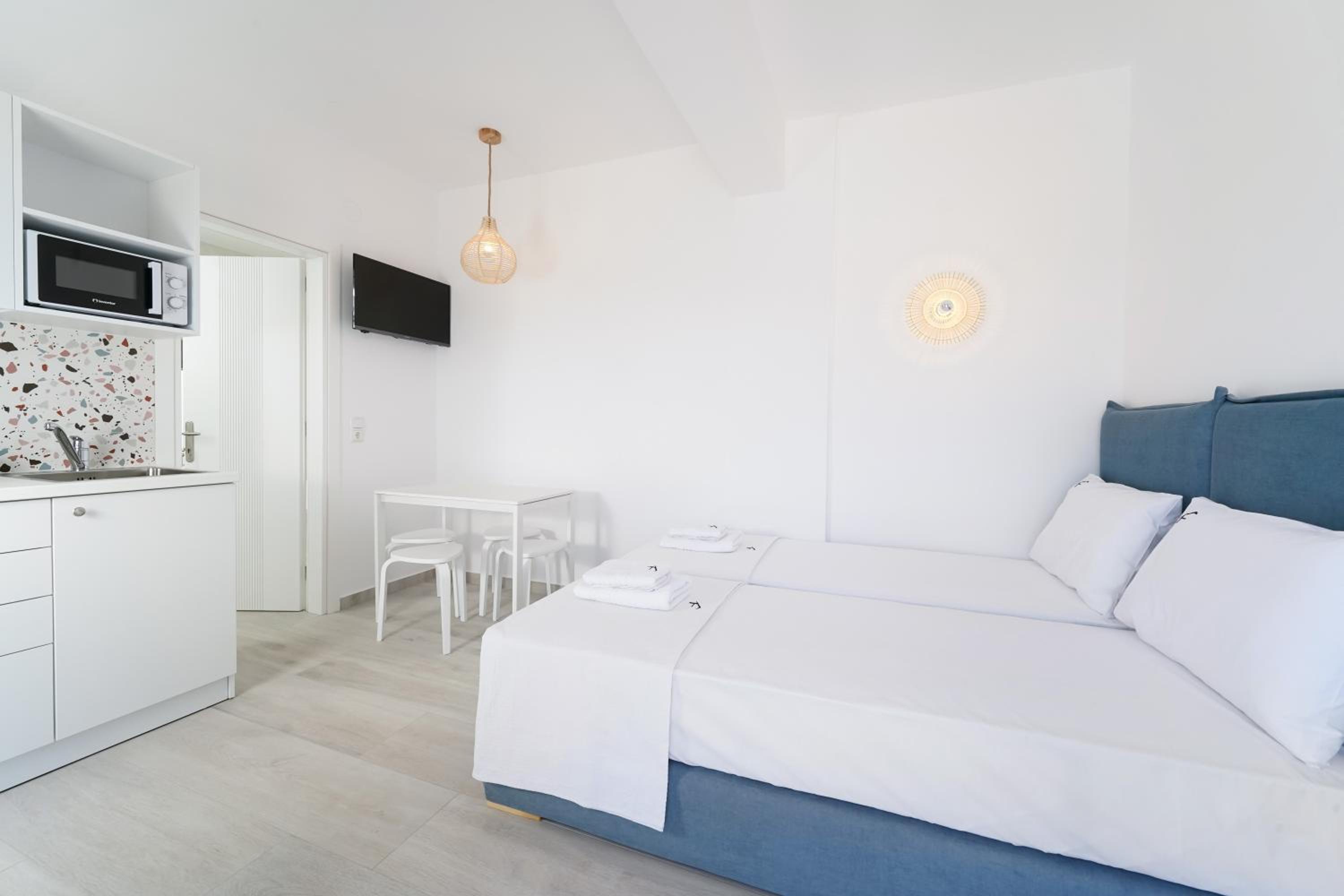 Filoxenia Luxury Apartments