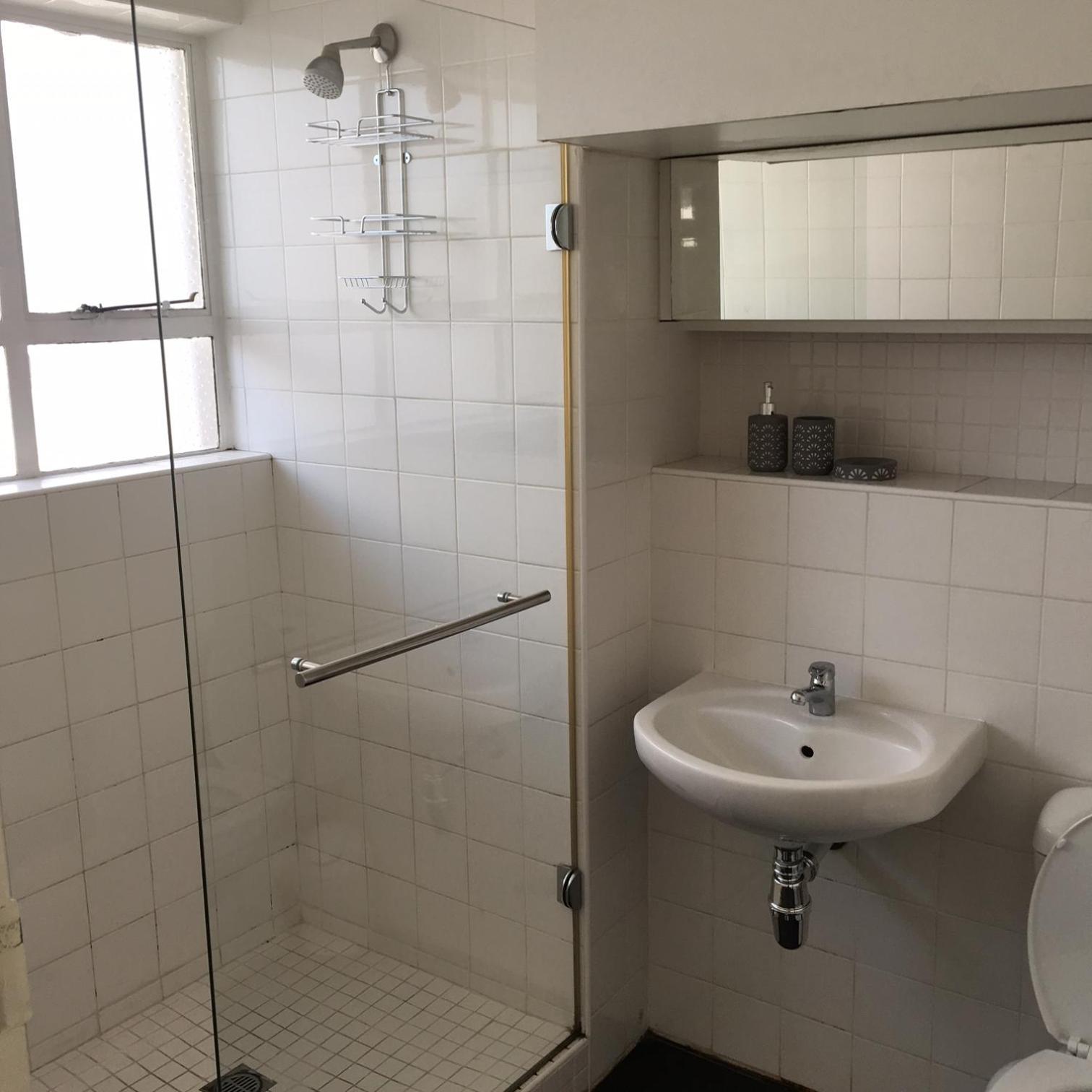 Overbeek 1 Bedroom 702 Apartment on Kloof Street