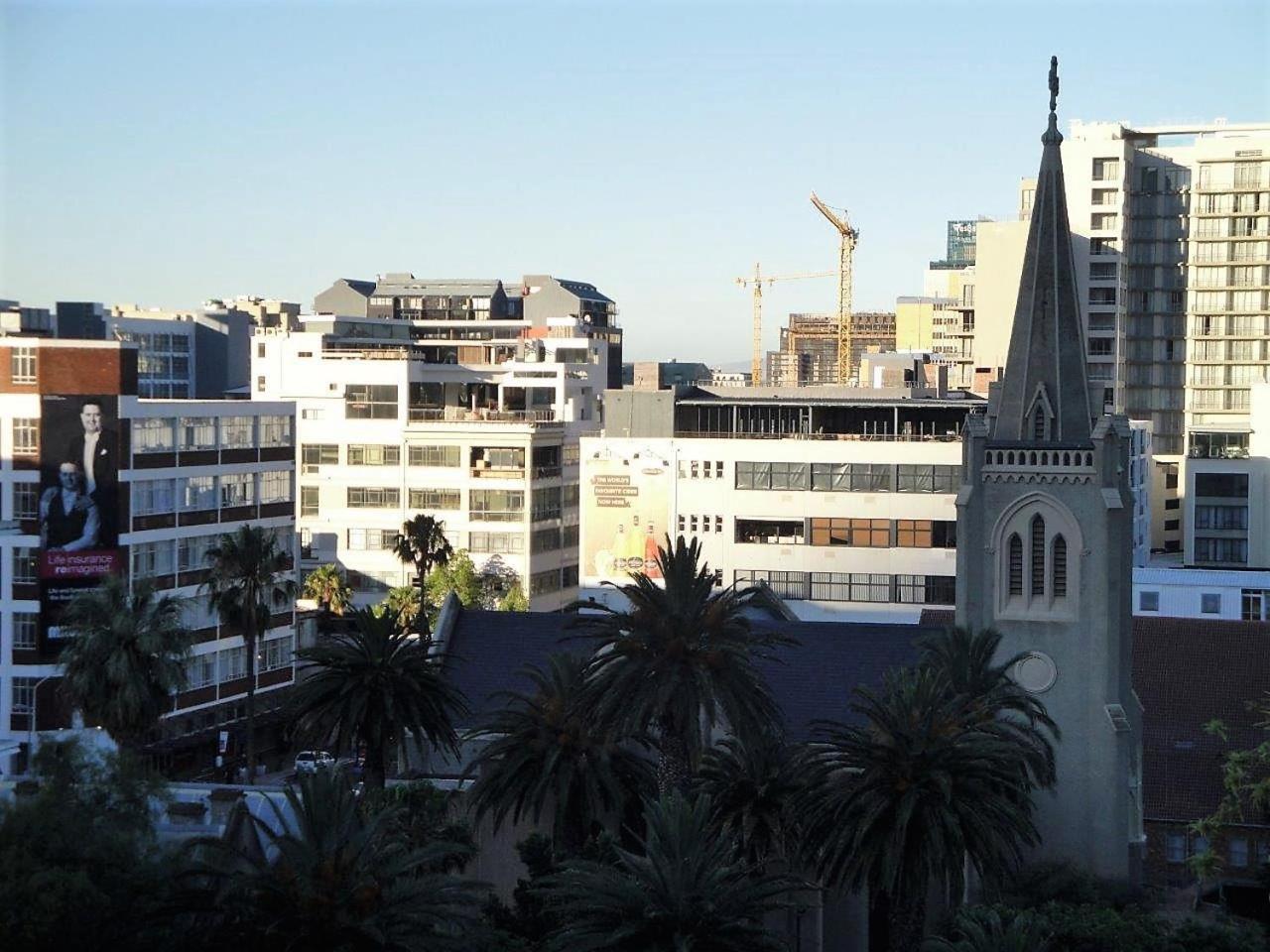 Overbeek 1 Bedroom 702 Apartment on Kloof Street