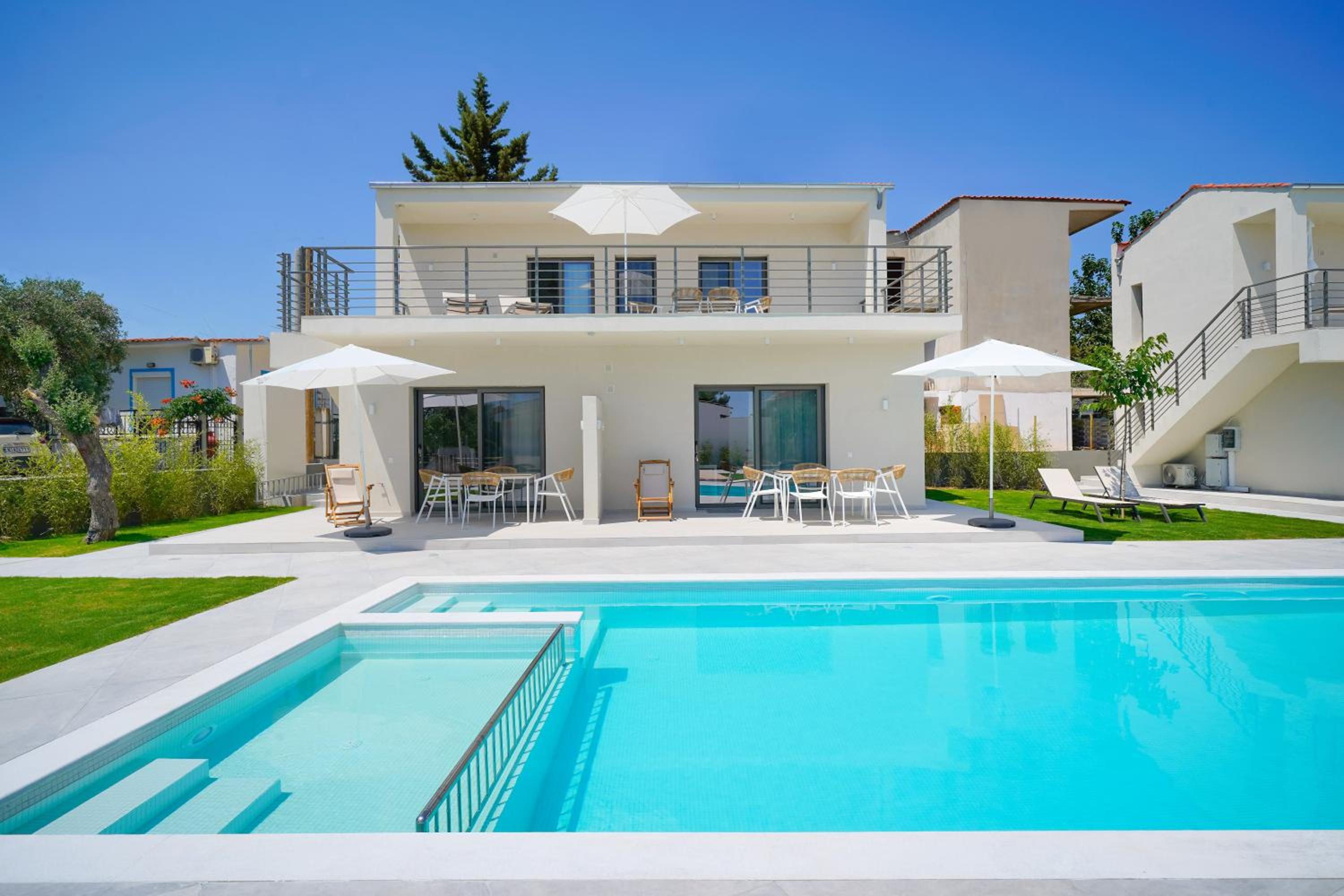 Filoxenia Luxury Apartments