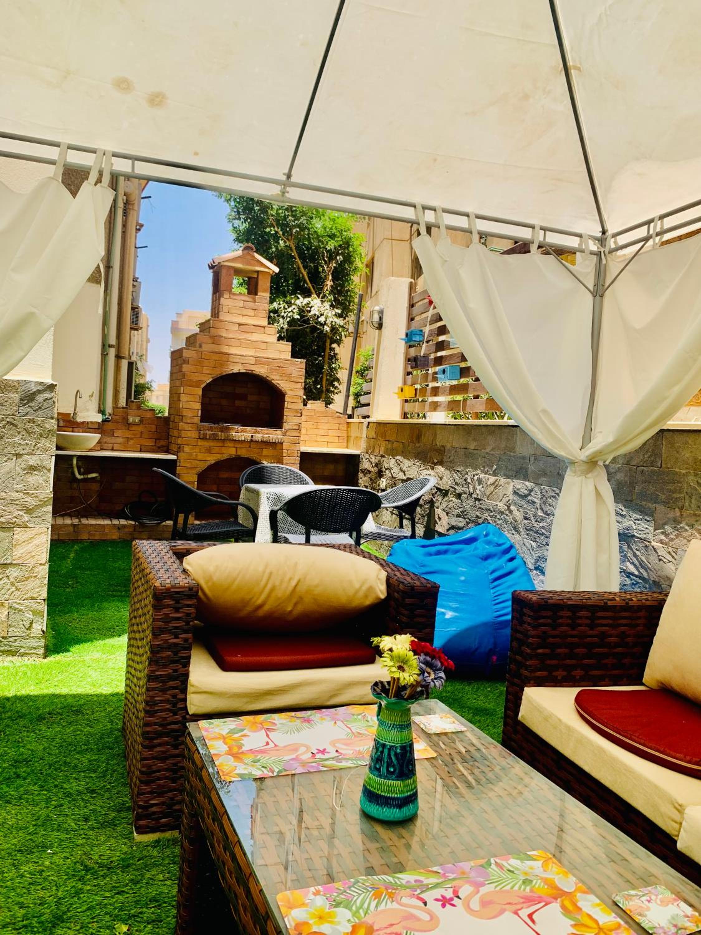Apartment with a private garden in New Cairo