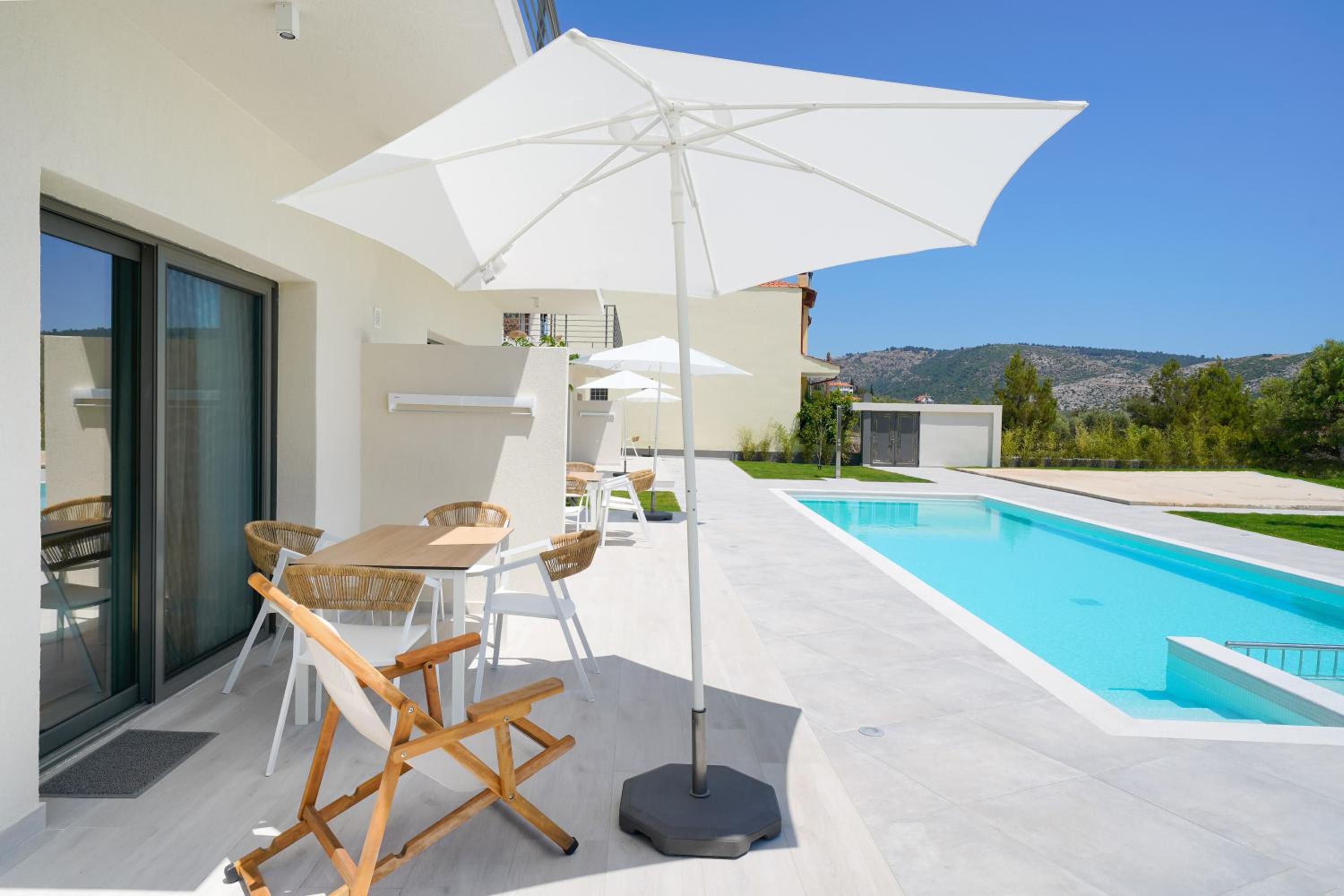 Filoxenia Luxury Apartments