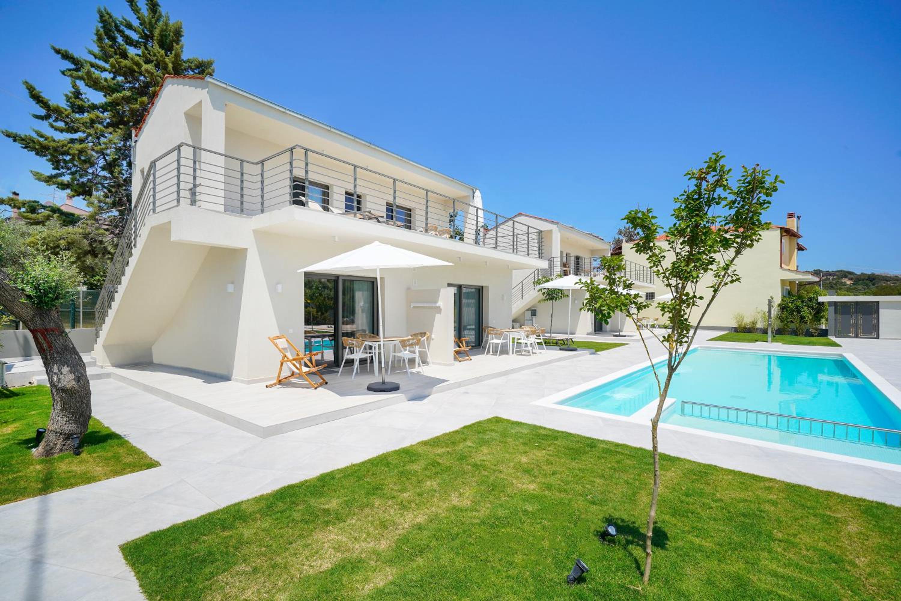 Filoxenia Luxury Apartments