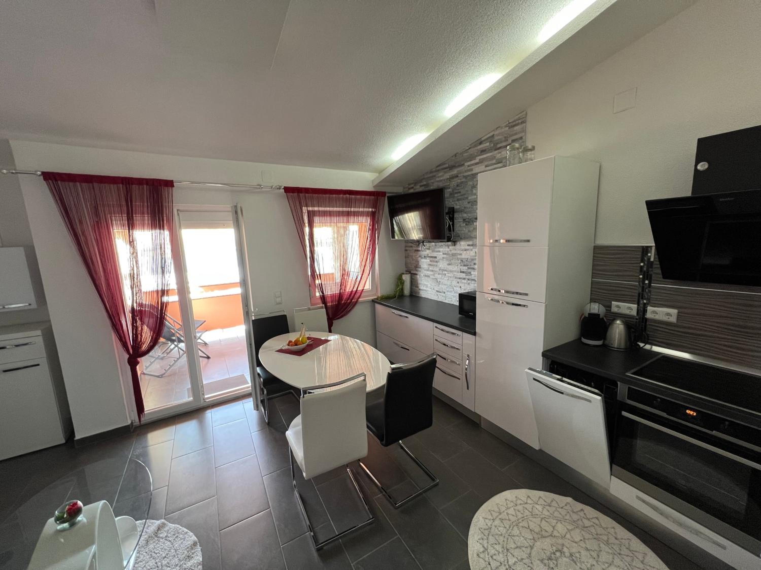 Bayview Villa by Pag tours view 5