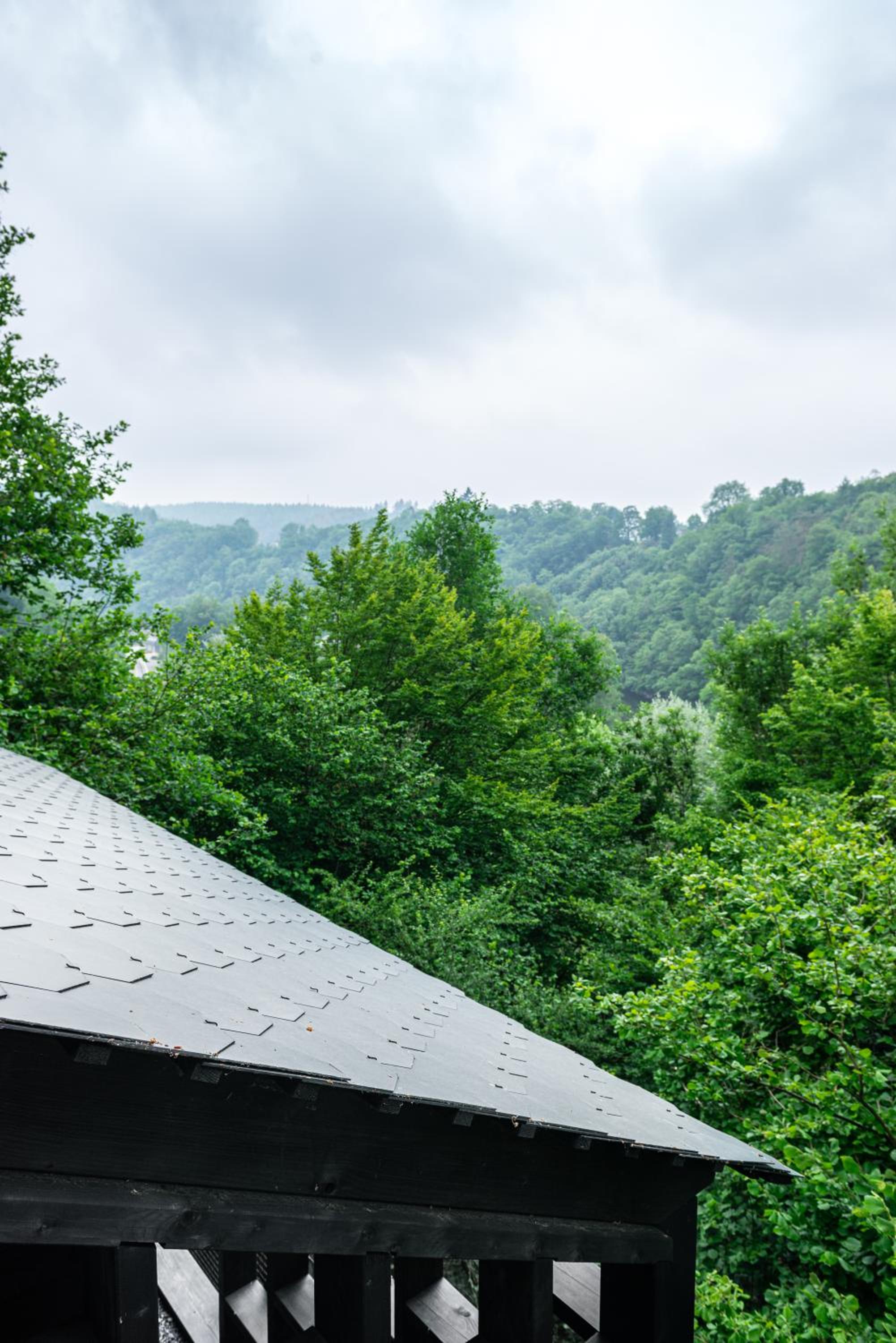 Hutstuf - The Owl & Private Rooftop Spa