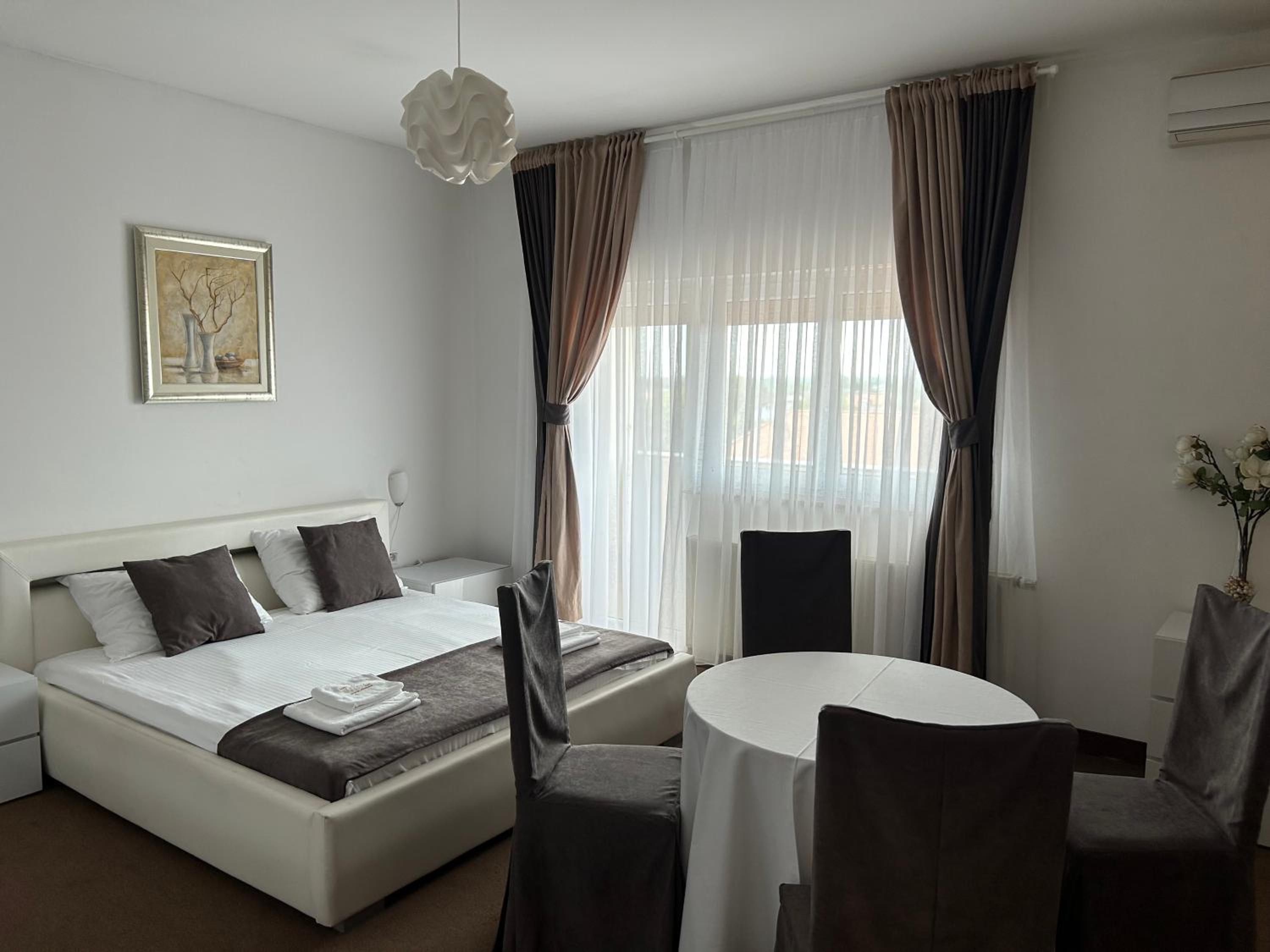 Rooms Laguna