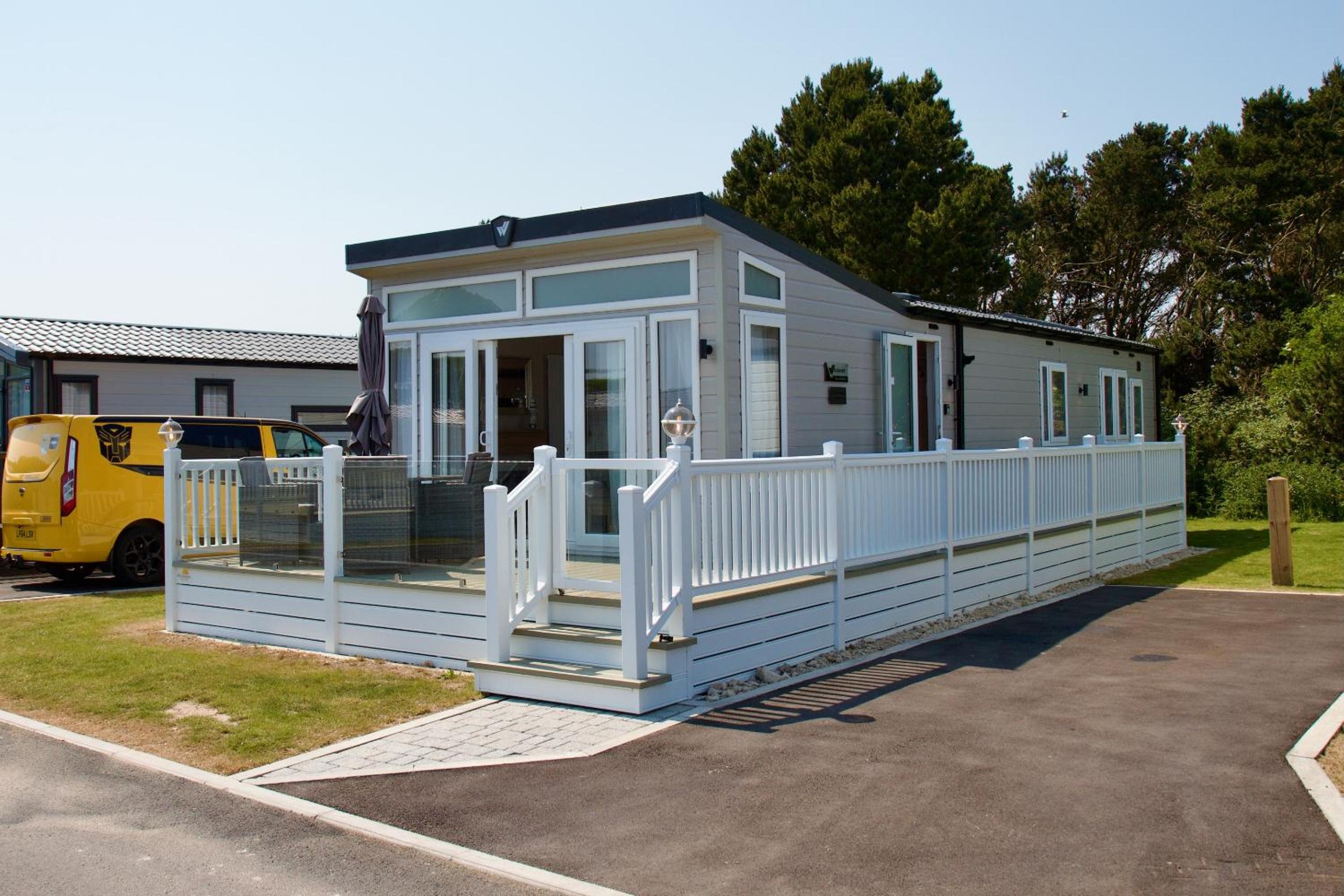 Lula Lodge