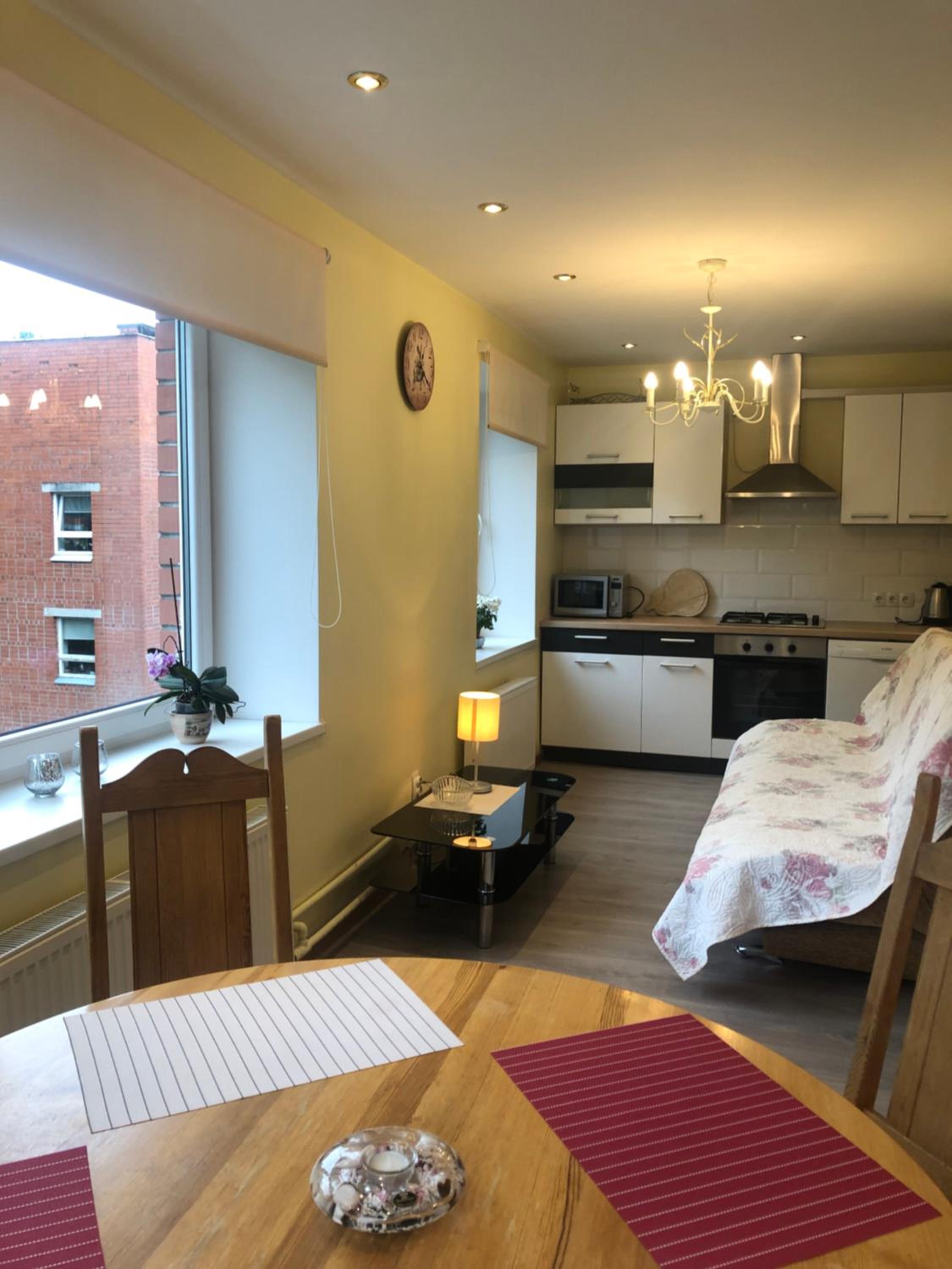 Sunshine Apartments view 4
