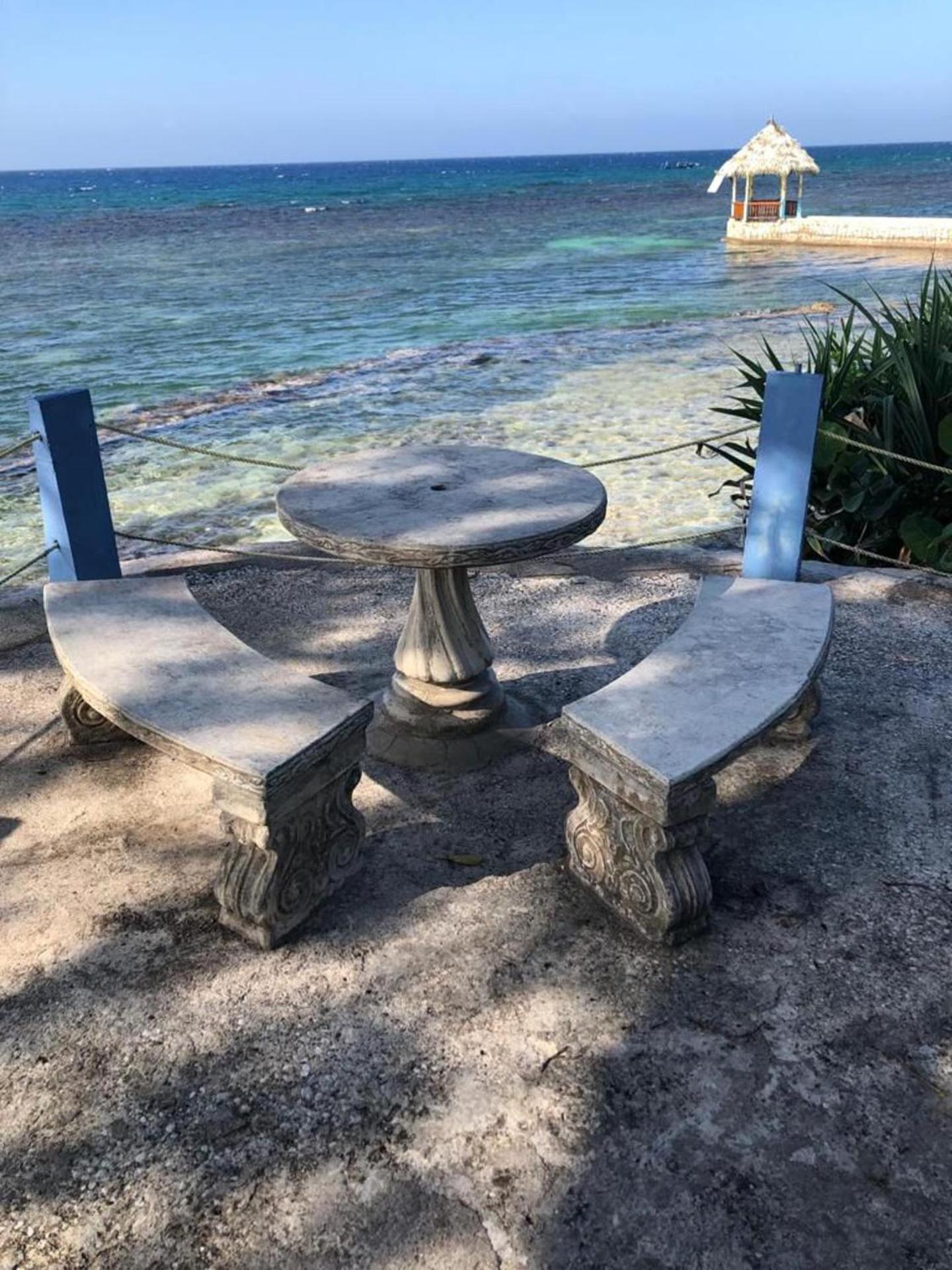 Inviting 1-Bed Apartment in Ocho Rios view 3
