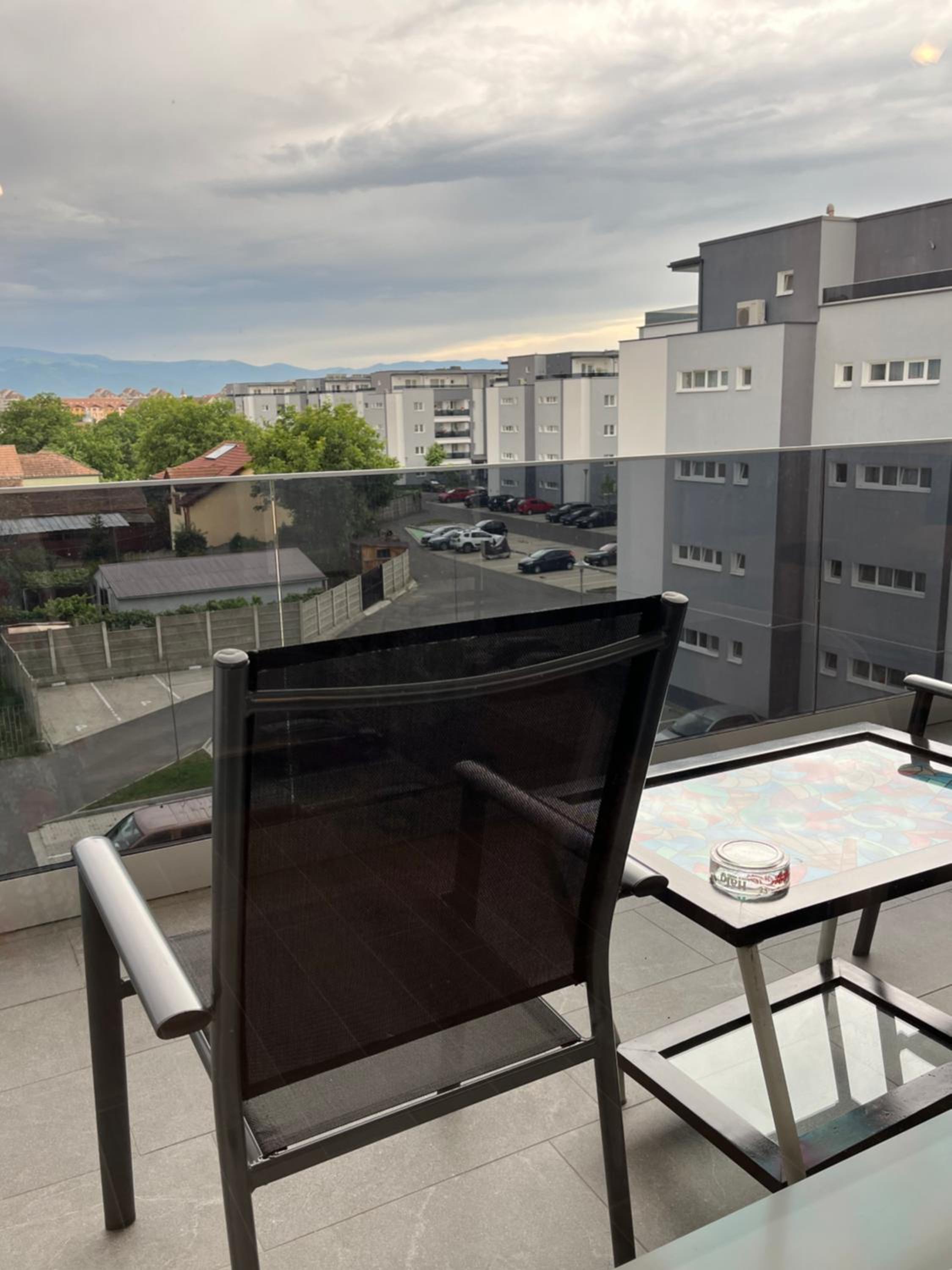 Azzurro Apartment