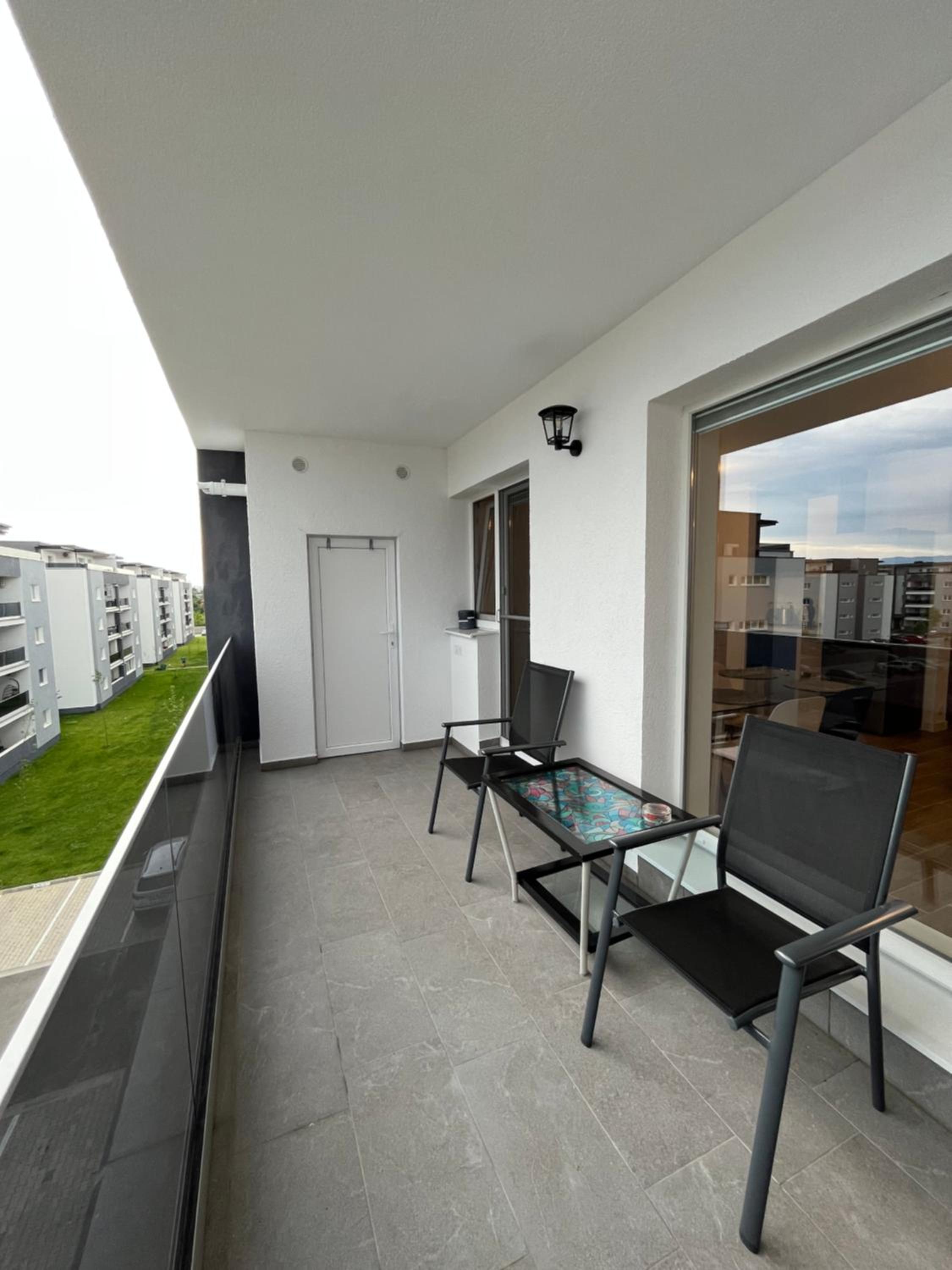 Azzurro Apartment