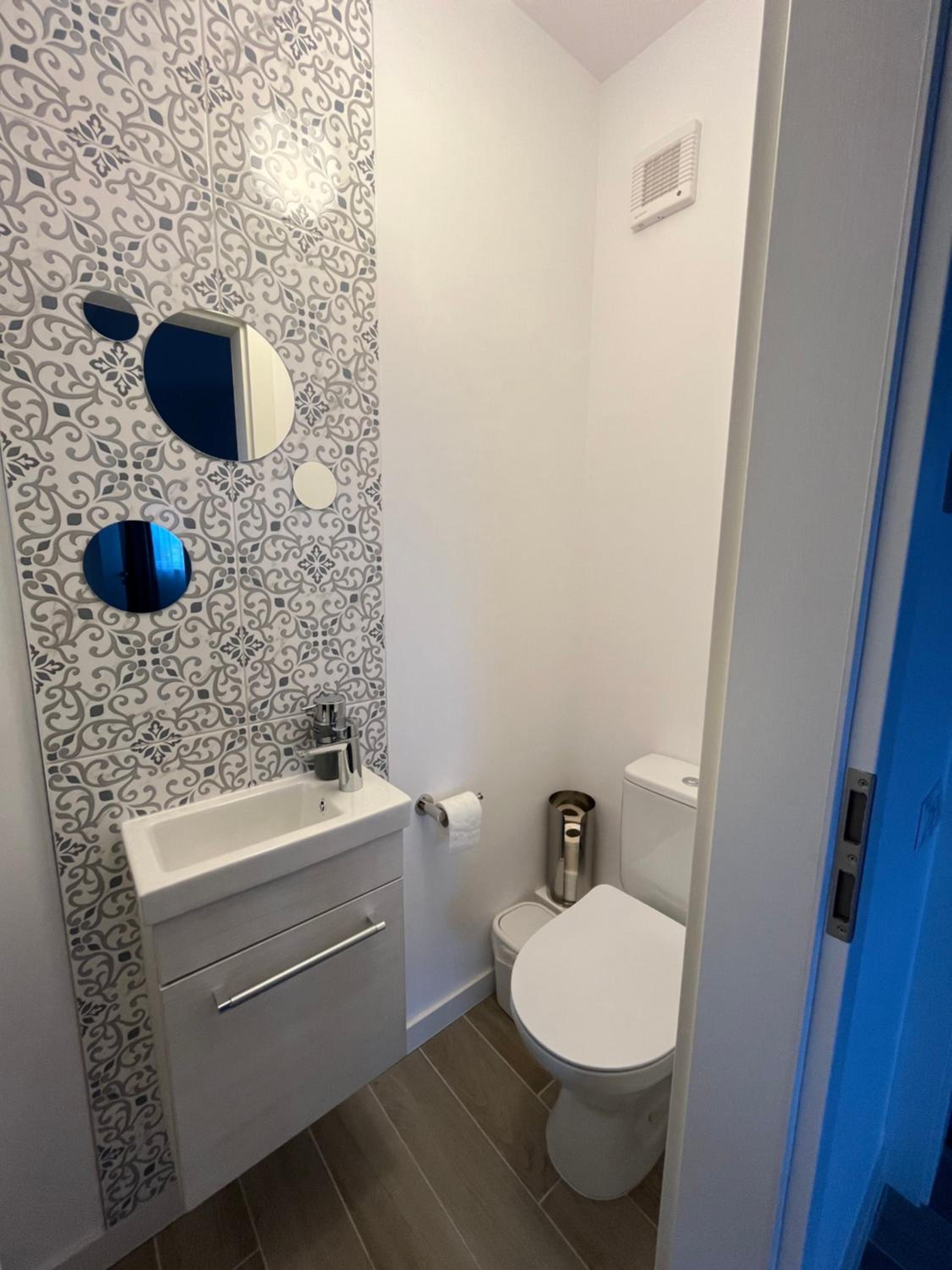 Azzurro Apartment