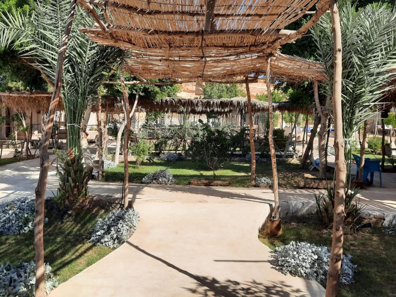 Moon_Valley_Siwa
