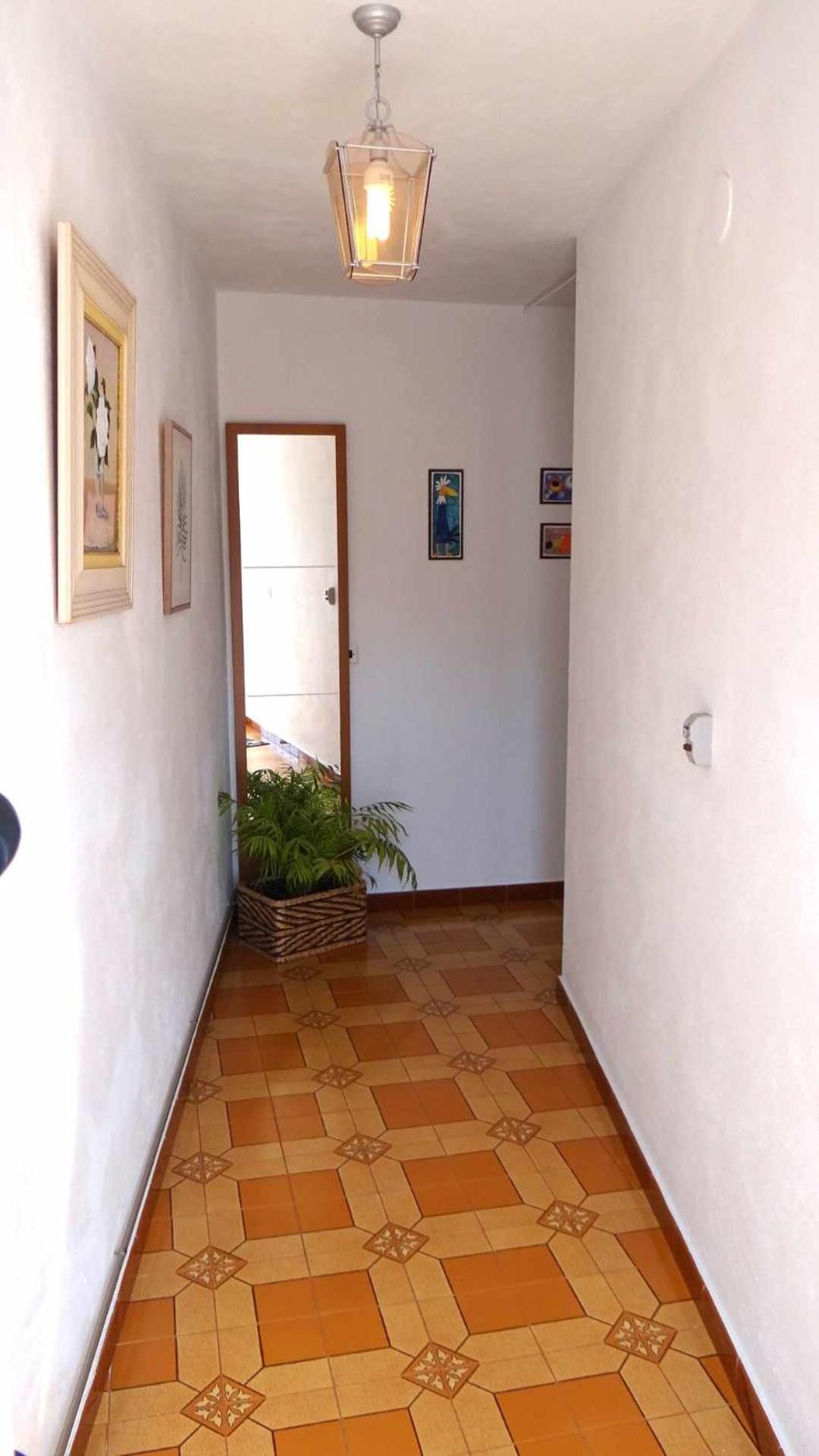 Piso de Laura en primera planta photo 5