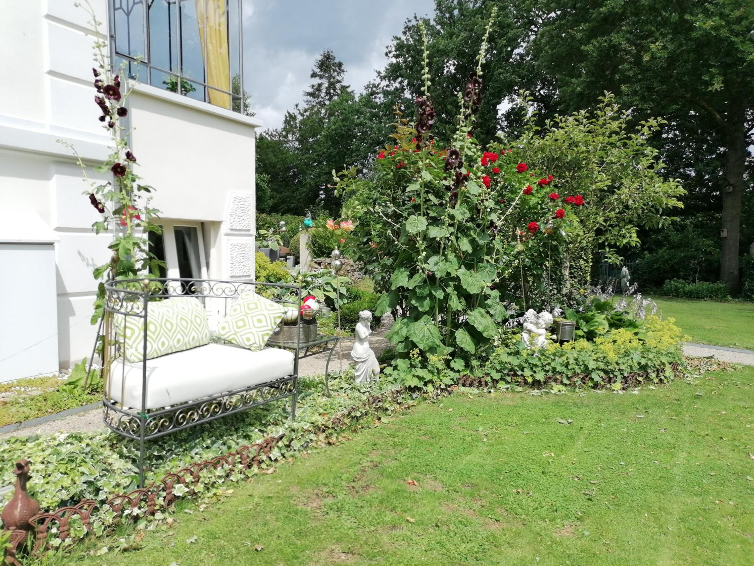 Photo 28