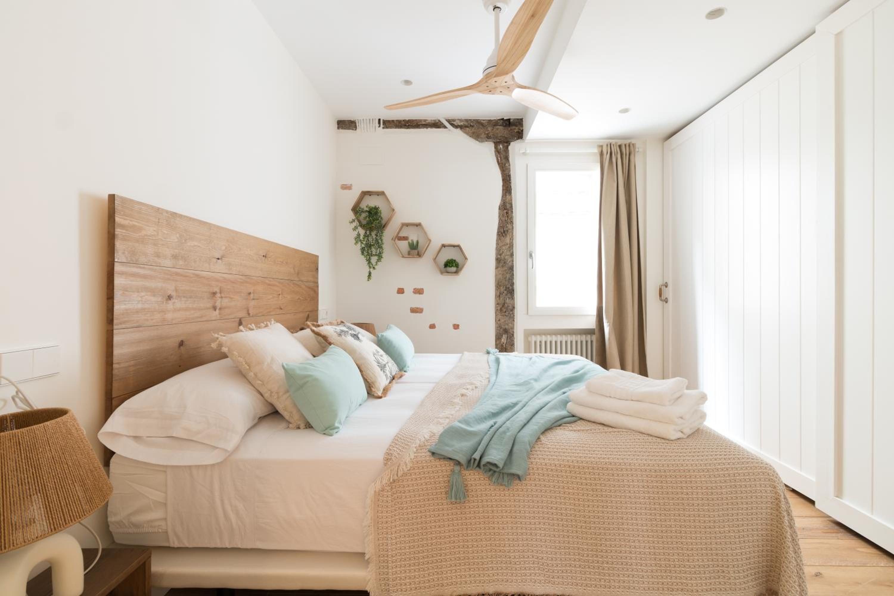 Salazar by Staynnapartments