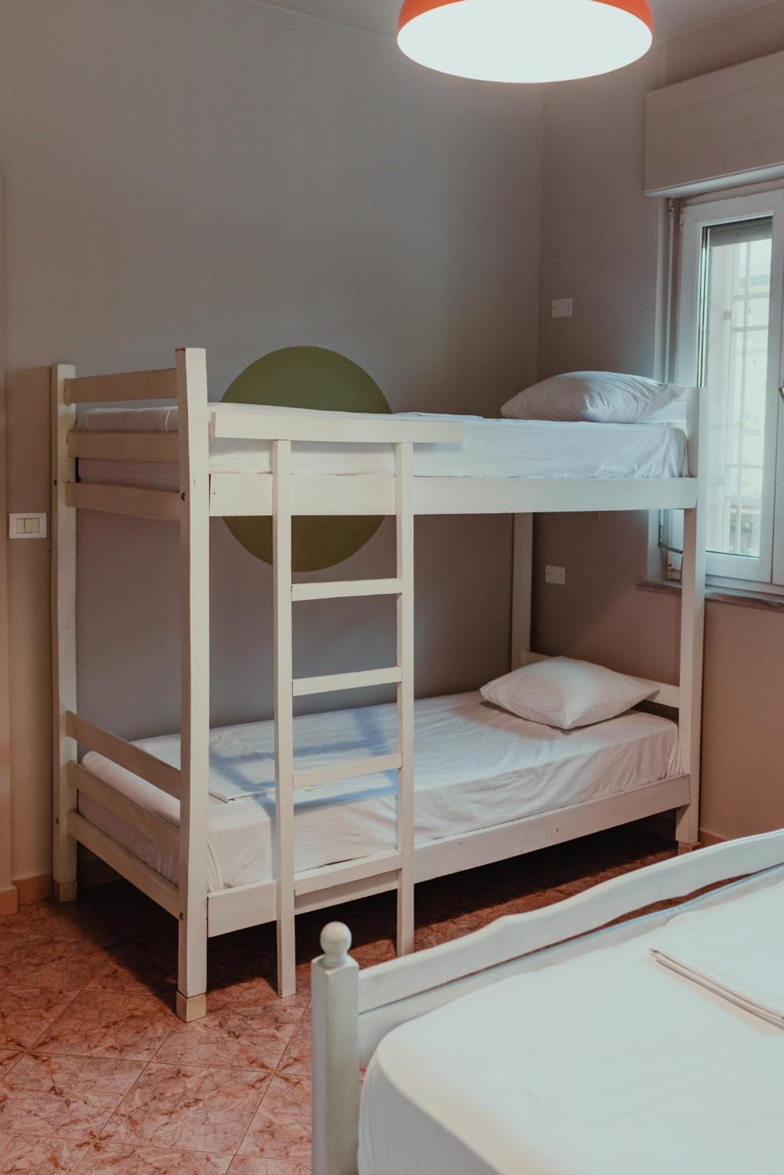 Bed Station Hostel & Bar