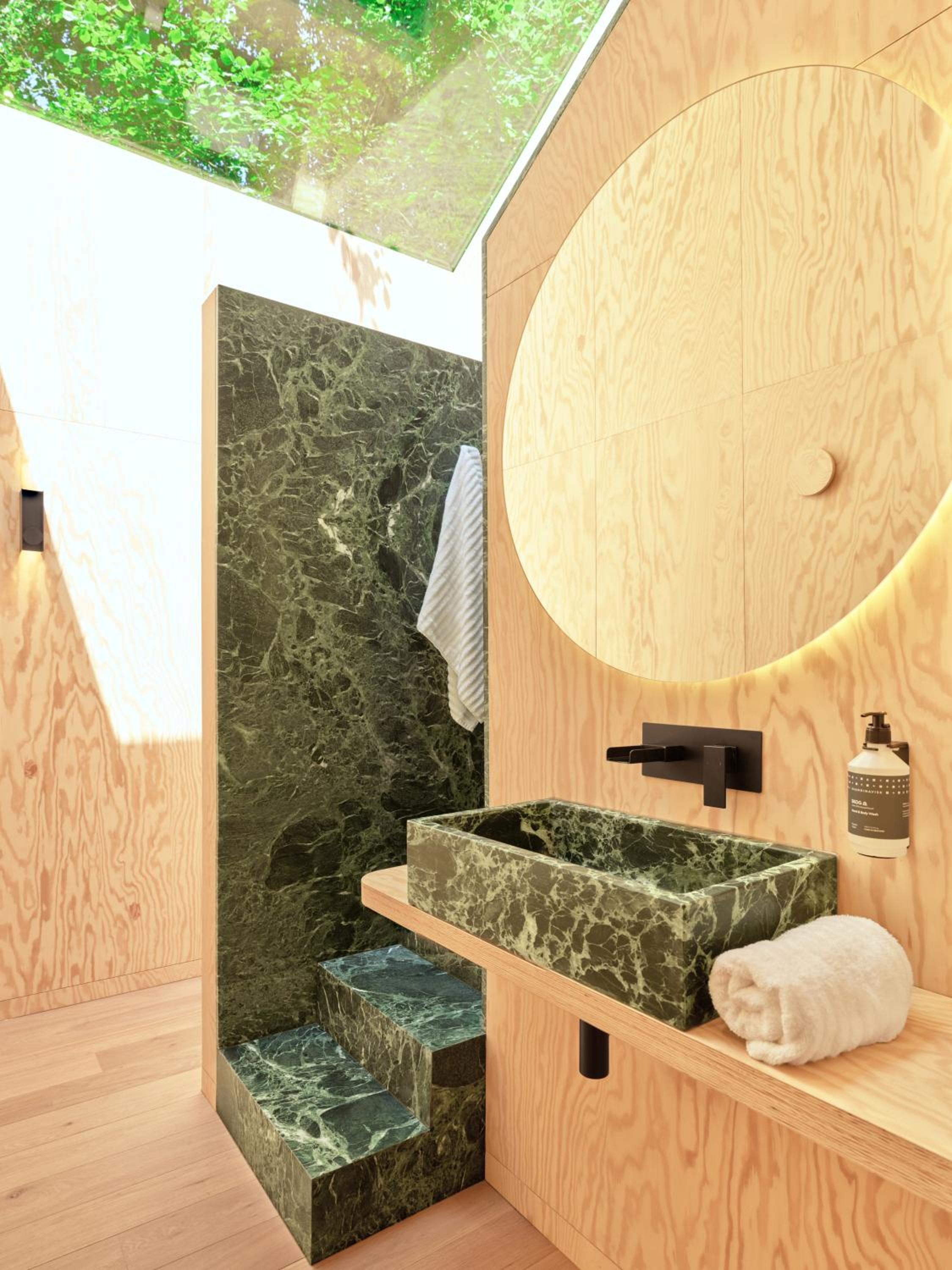 Hutstuf The Beaver & Private Outdoor Spa