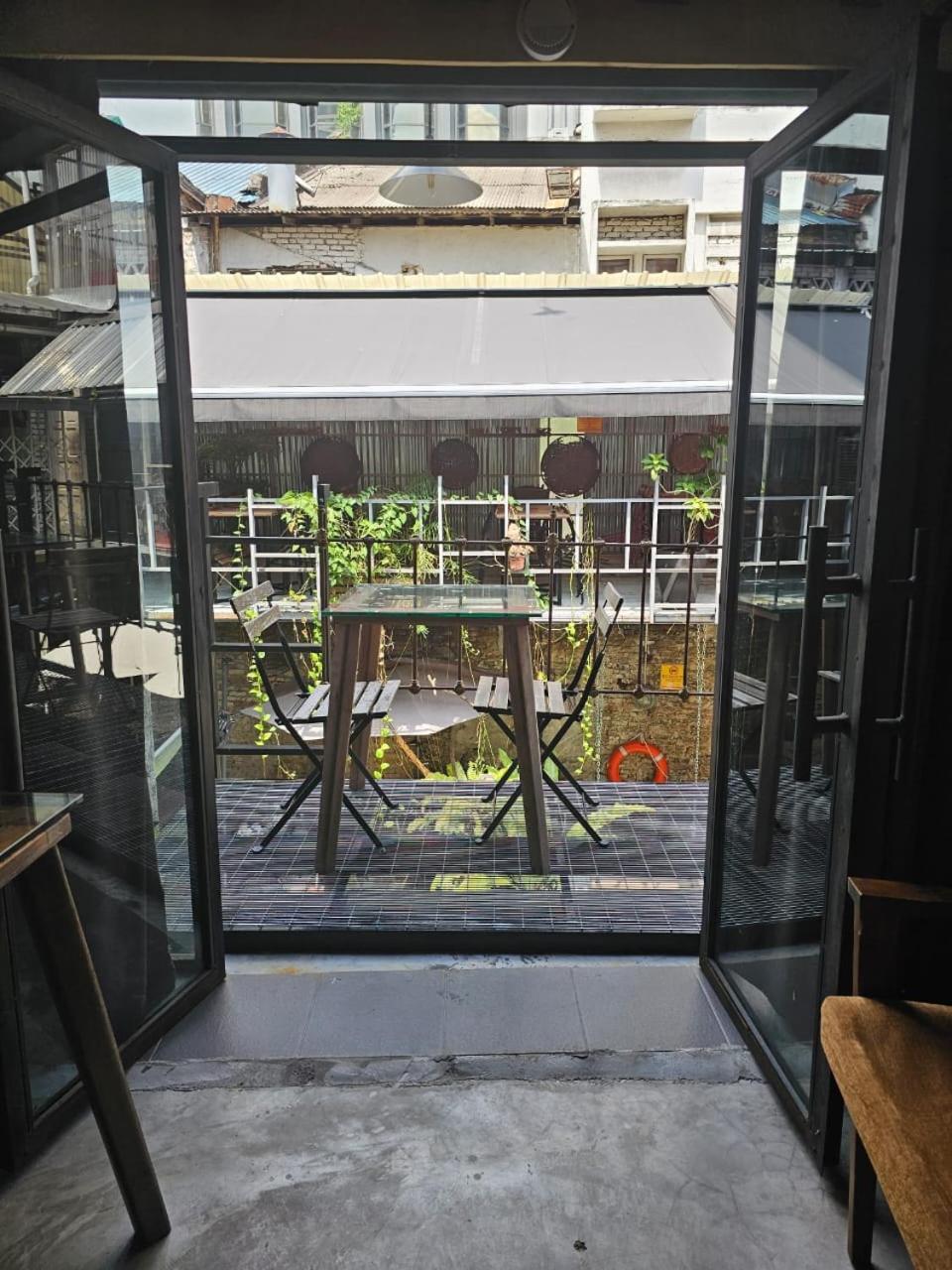 Mingle Highstreet - CoWorking Hub