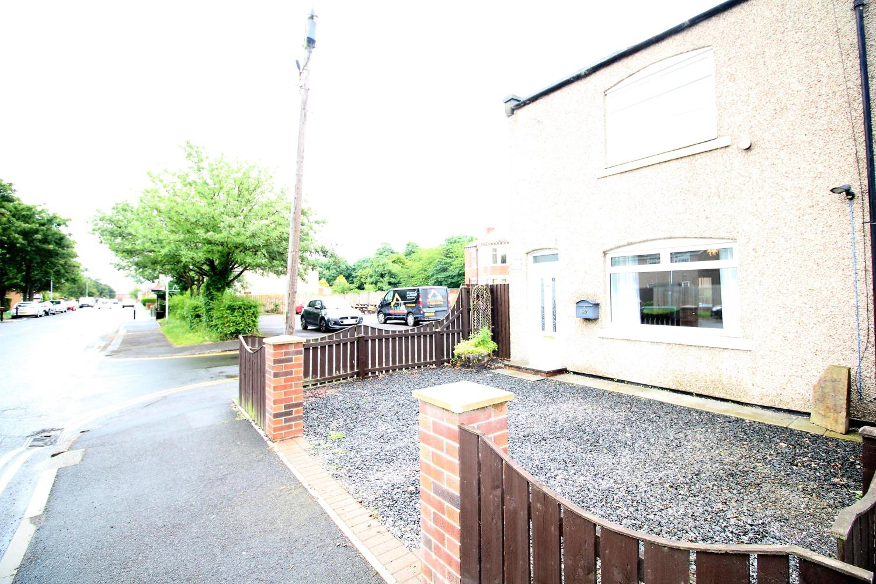 Whitley Bay Vacations - Whitley Bay - Sleeps 6 - Refurbished Throughout - Fast Wifi - Dogs Welcome - Property Image 18