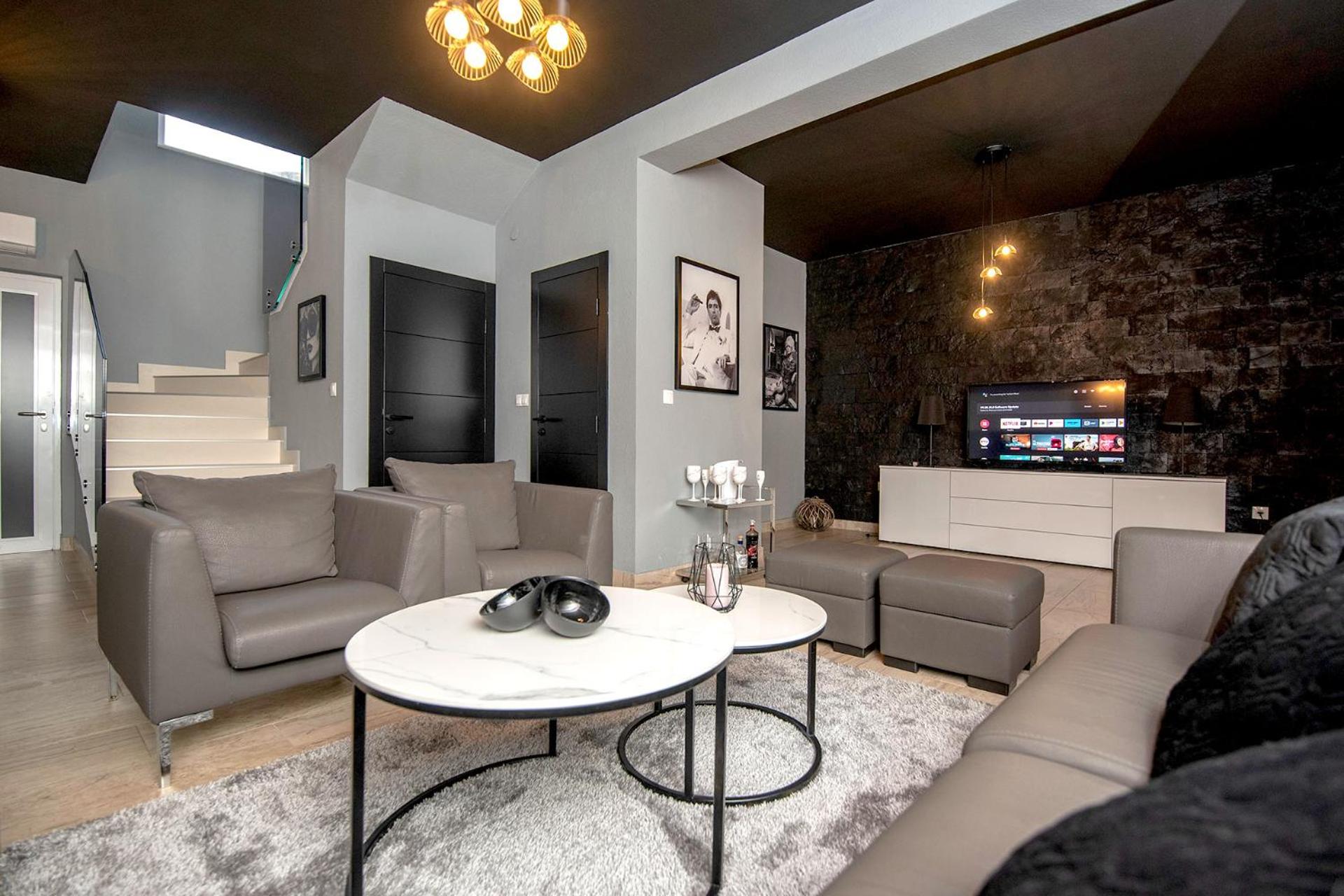 Luxury Villa Miriam with private pool and jet pool near Dubrovnik