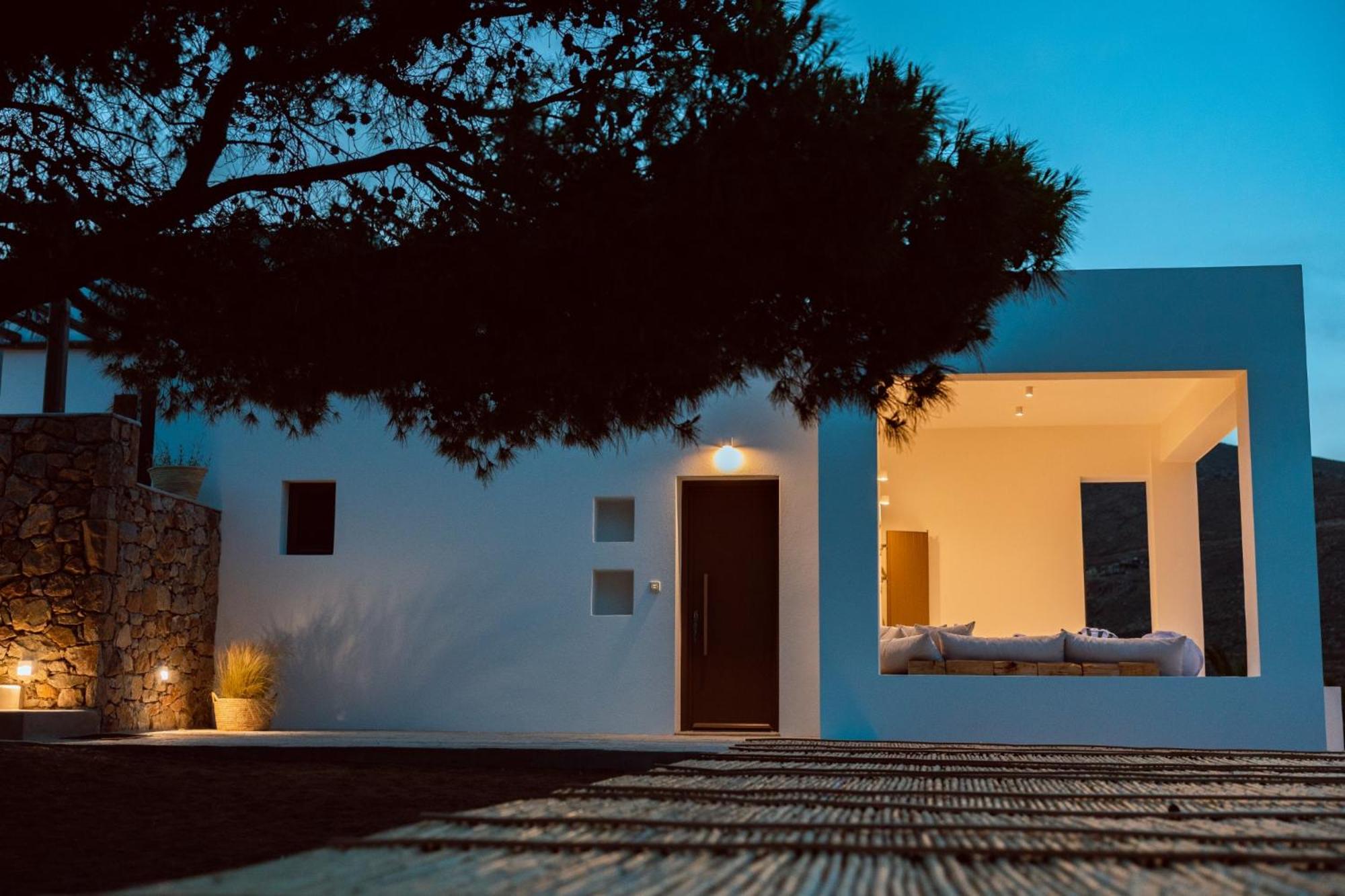 Seriphos Estate